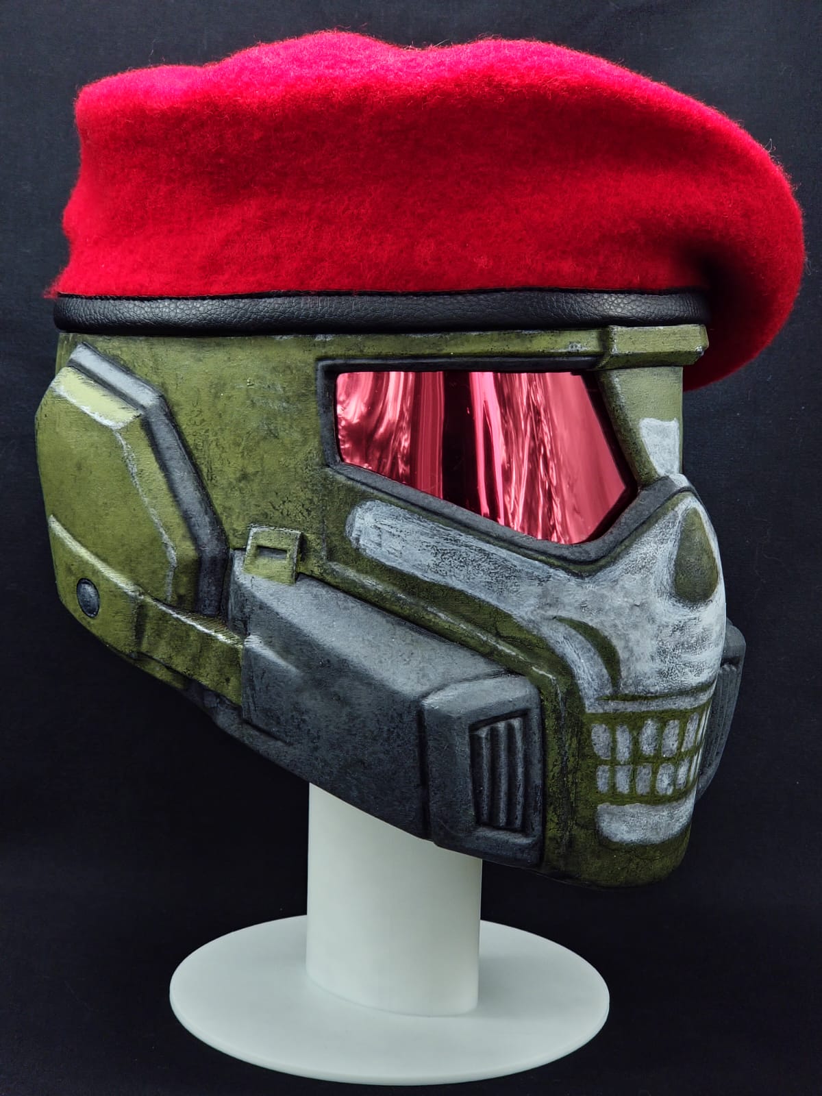 Casco Predator PH9 Helldivers — thumbnail 2