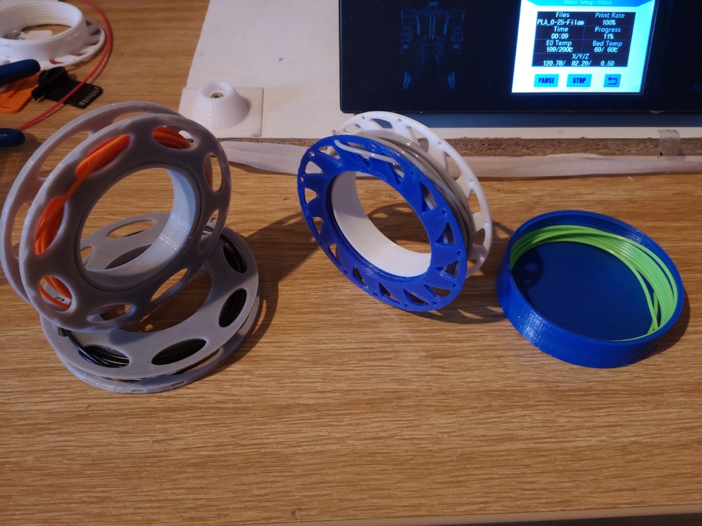 Miniatura 7 do modelo 3D Simpel zylindrical mini Spool for samples stackable modular