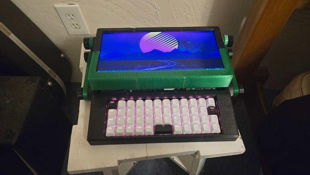 Miniatura 8 do modelo 3D CyberPi - raspberry pi 5 powered cyberdeck