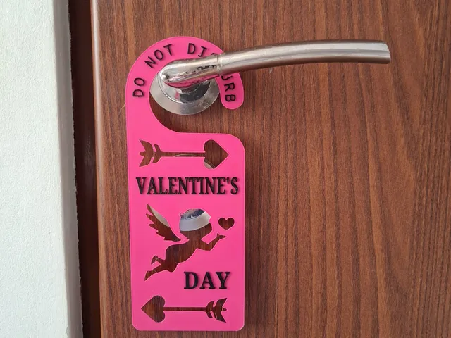 Do not disturb, Valentine's Day - Door pendant