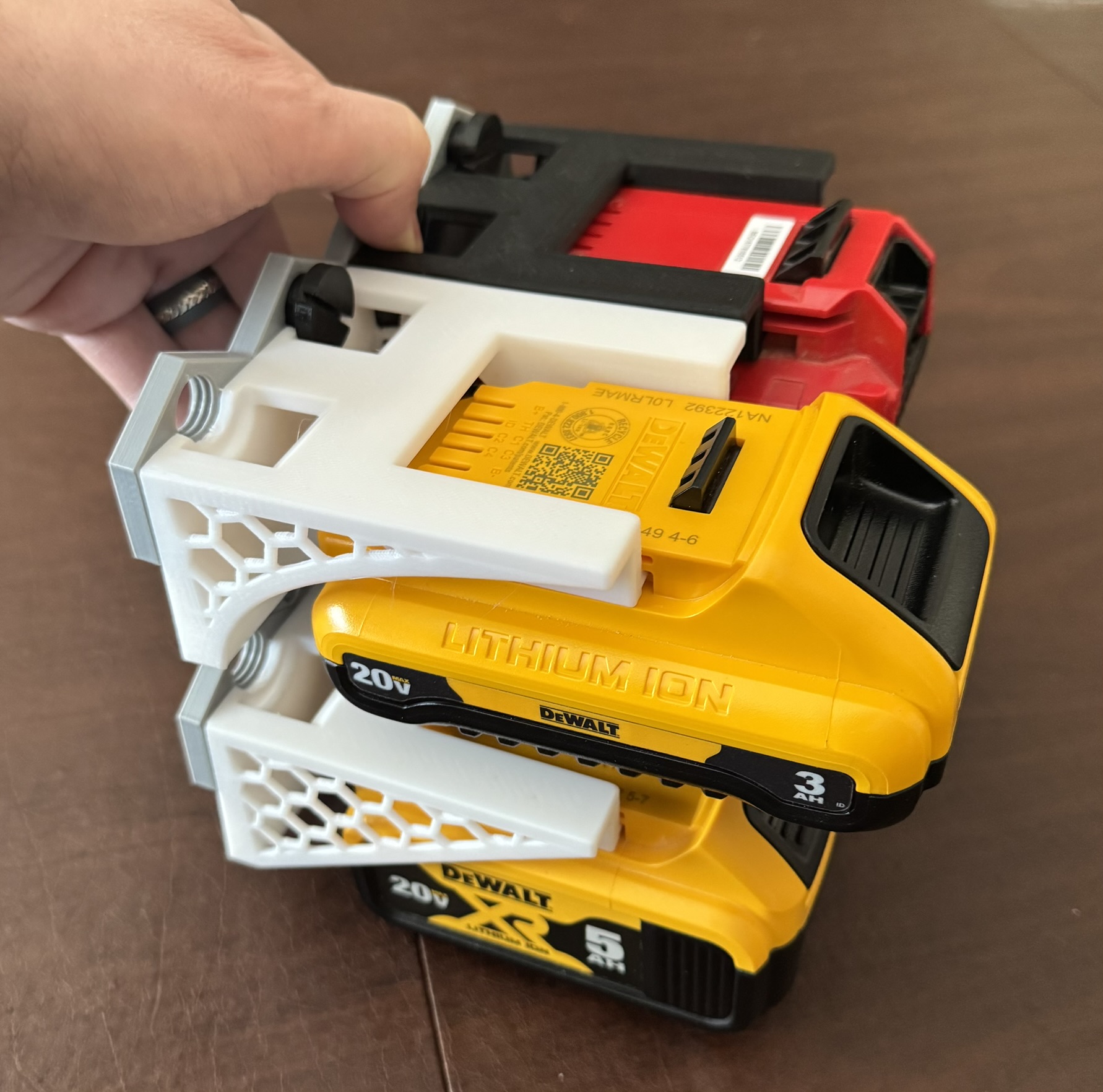 GOEWS Porter Cable, DeWalt and Craftsman Battery Storage