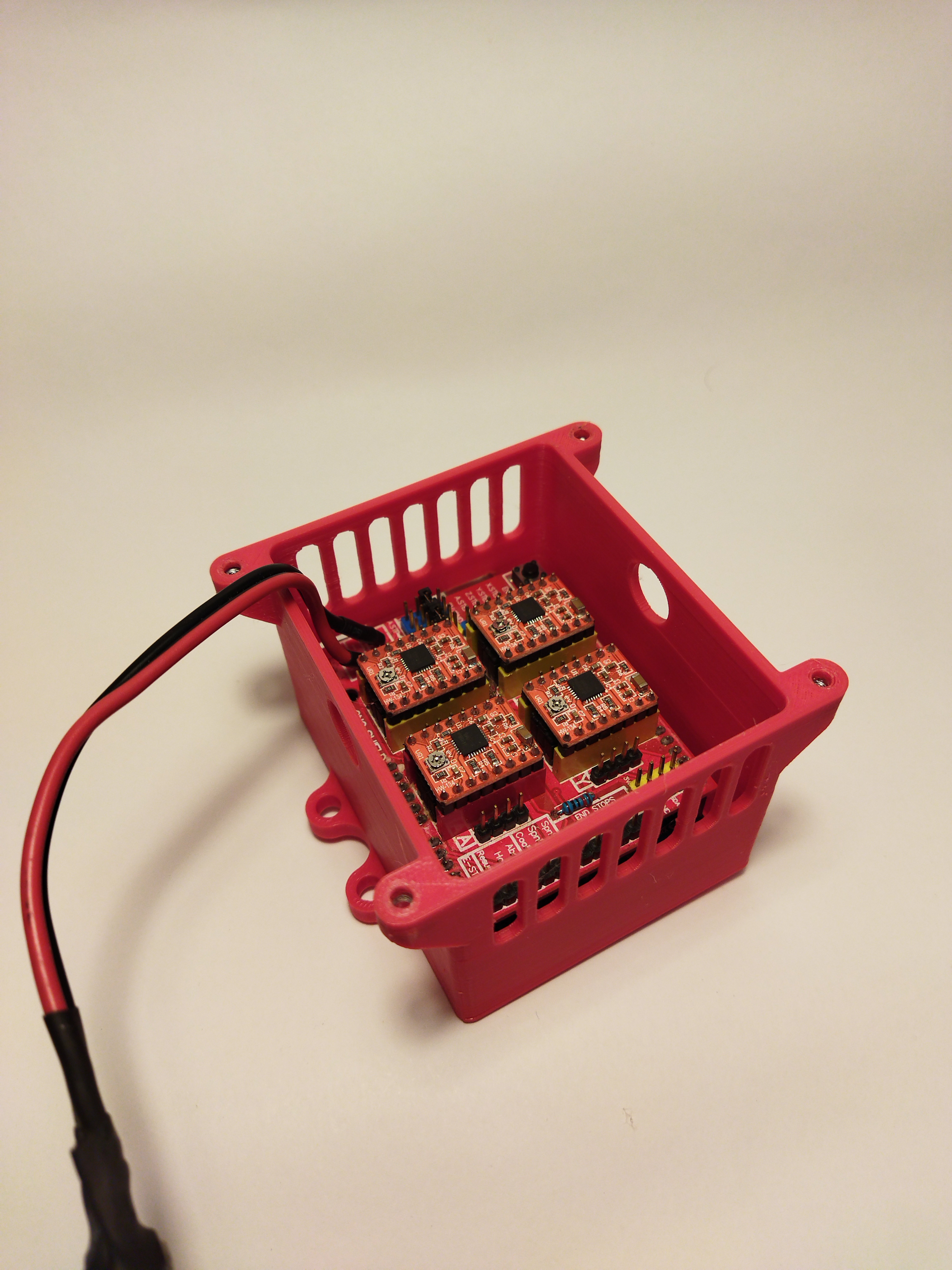 Arduino UNO + CNC shield case with 5050 fan .STEP — miniatura 5