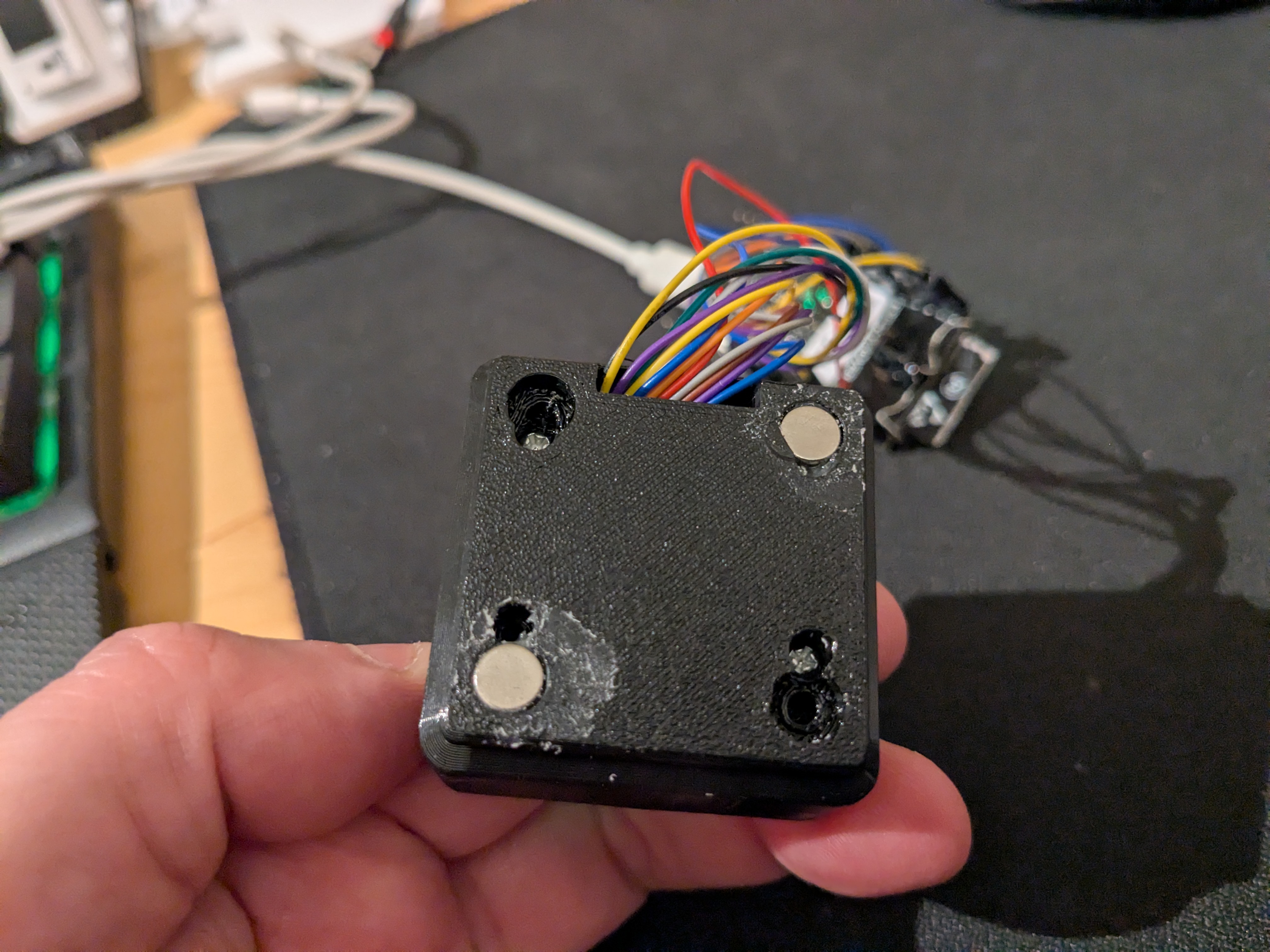 Gridfinity bin for Waveshare 1.29in Touch LCD Module — miniatura 4