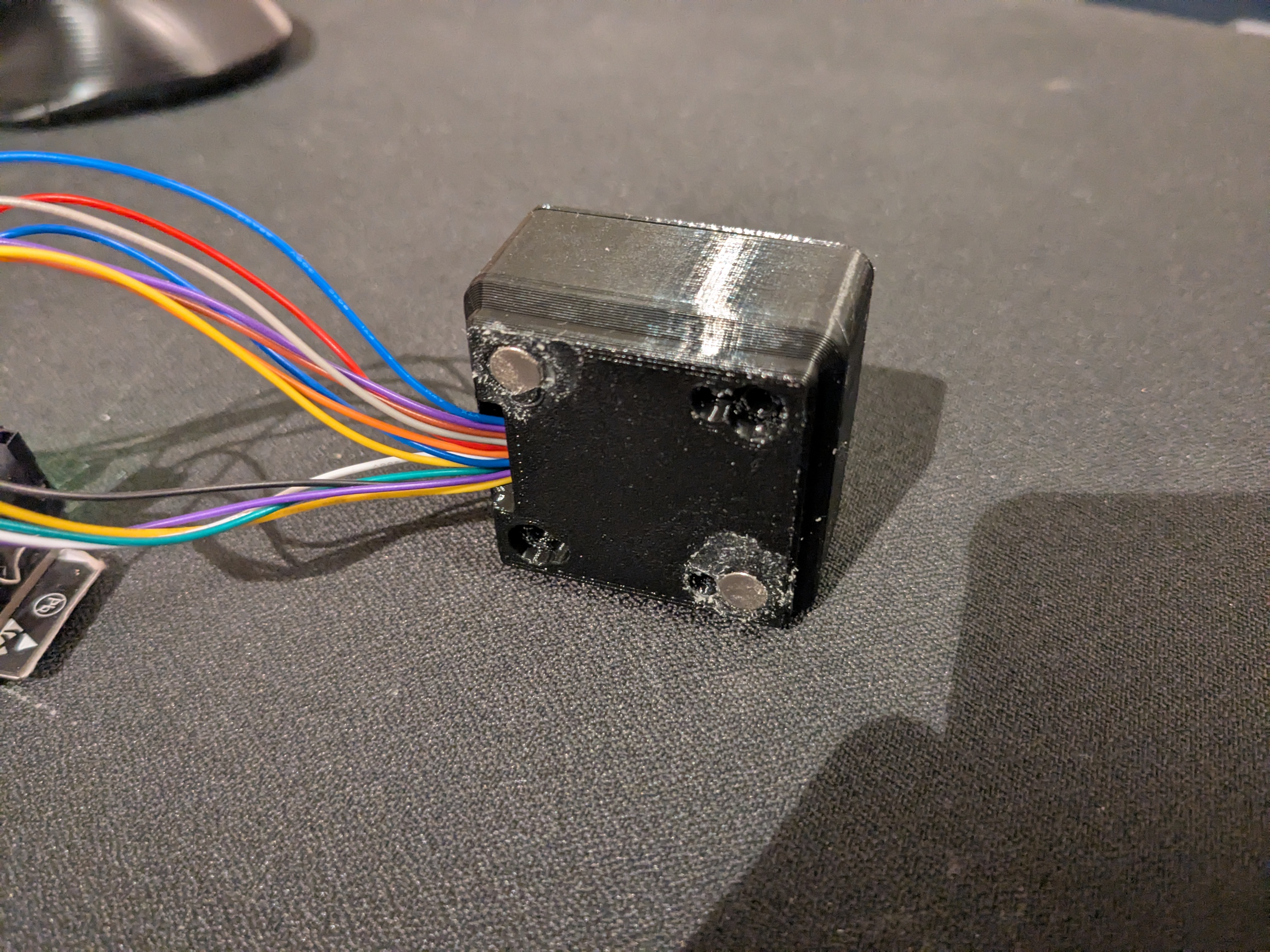 Gridfinity bin for Waveshare 1.29in Touch LCD Module — miniatura 9