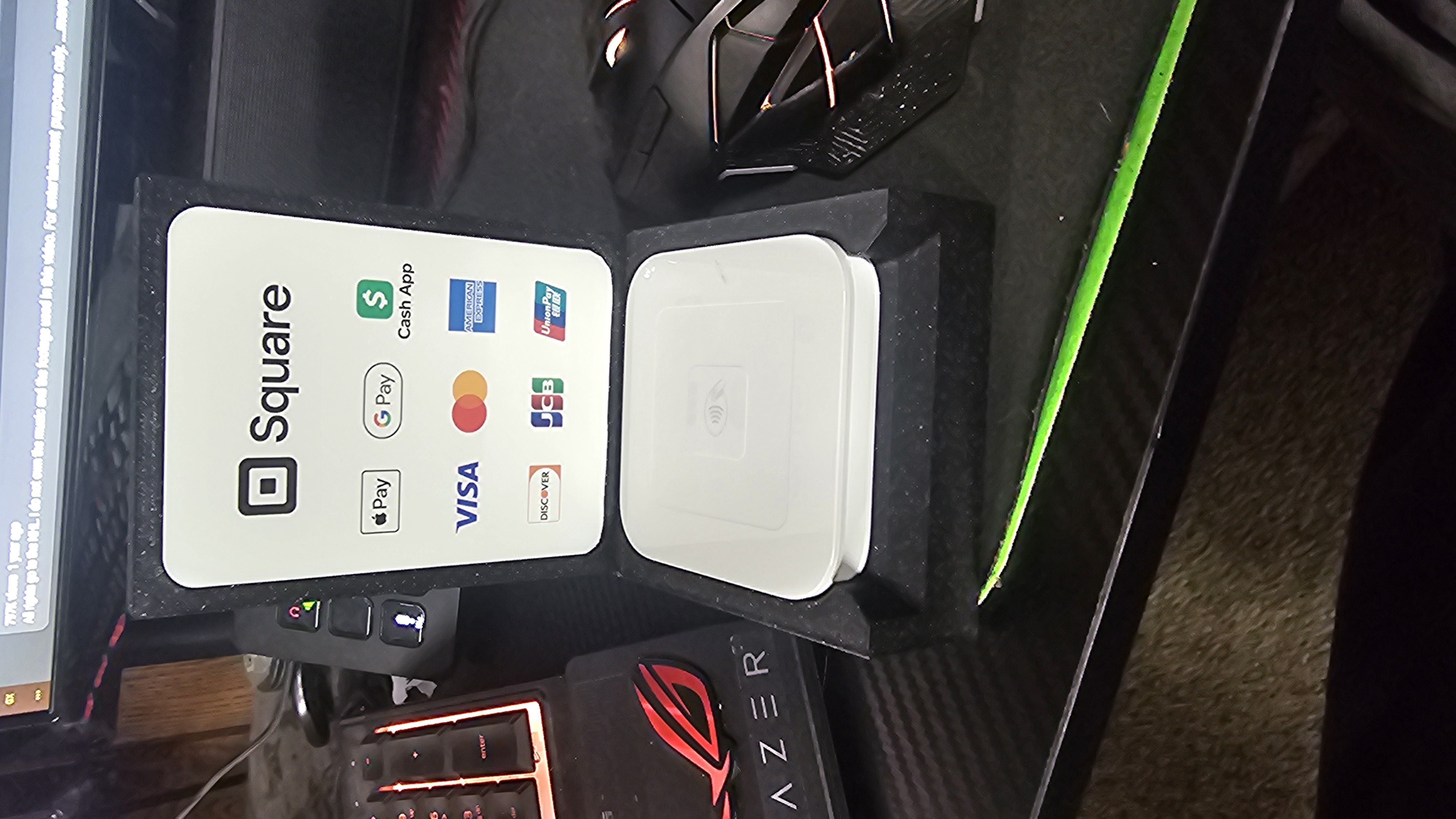 Holder for the Square Contactless Card Reader