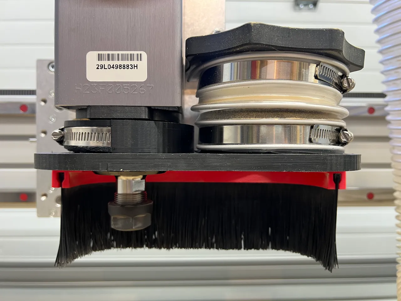 AVID CNC Hiteco 4HP Dust Shoe with 4＂ Dust Collection by MichaelR