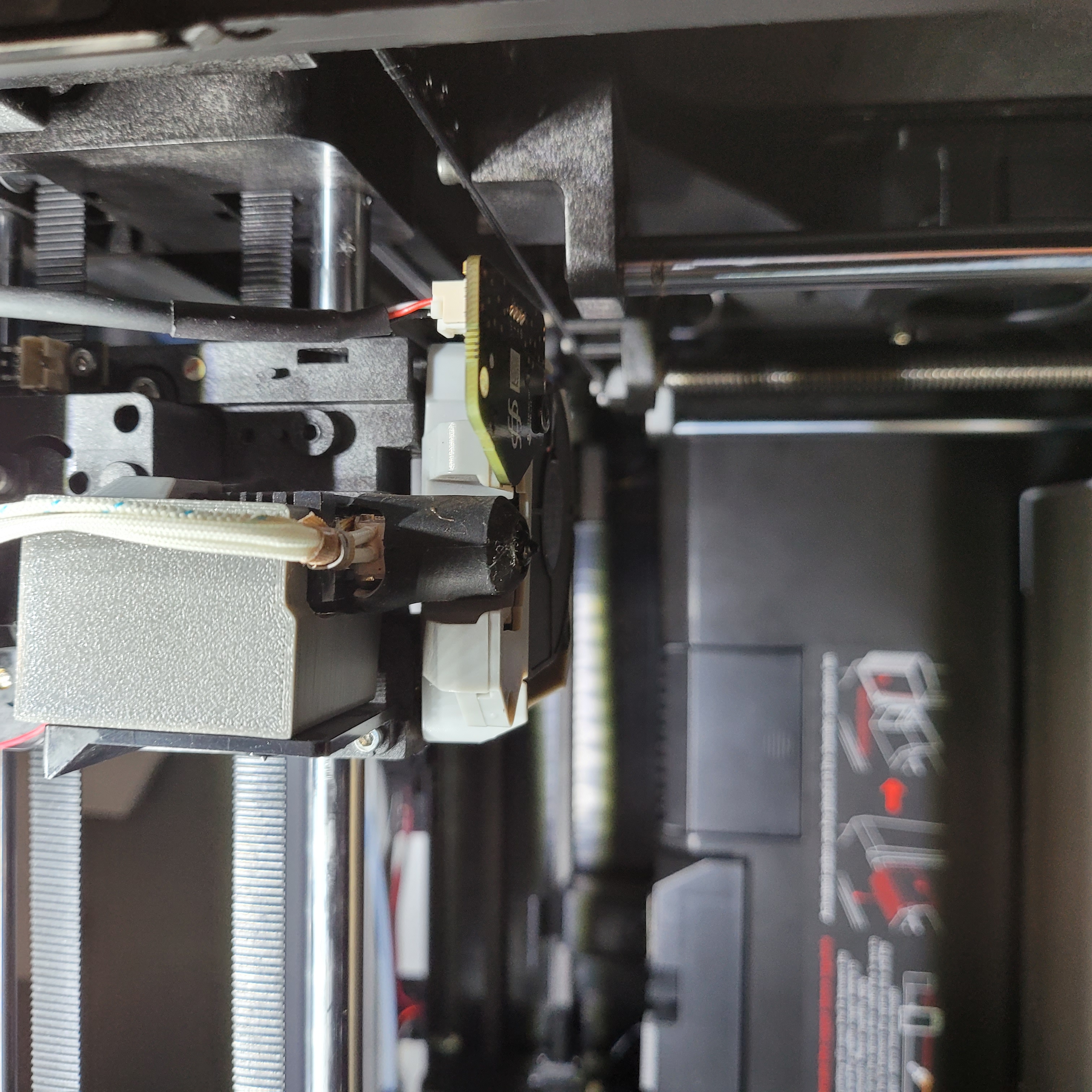 Qidi Plus 4 Hotend Fan Shroud