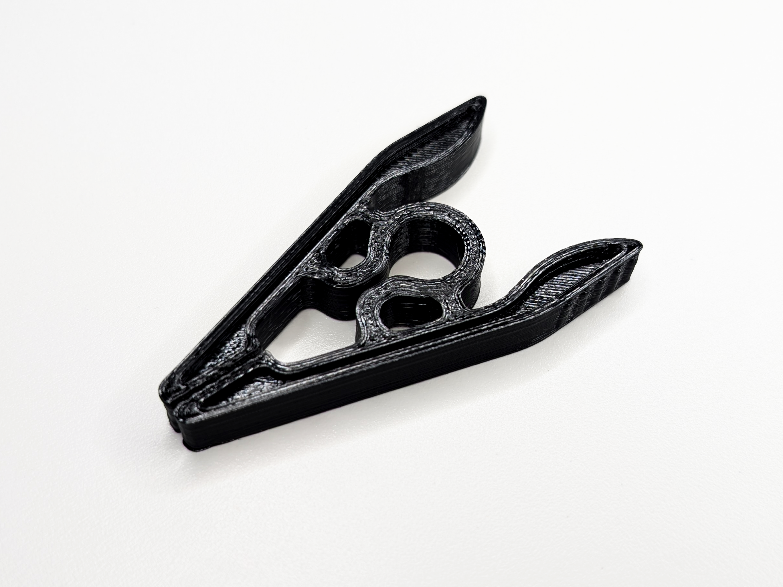 Miniatura 4 do modelo 3D Clothespin