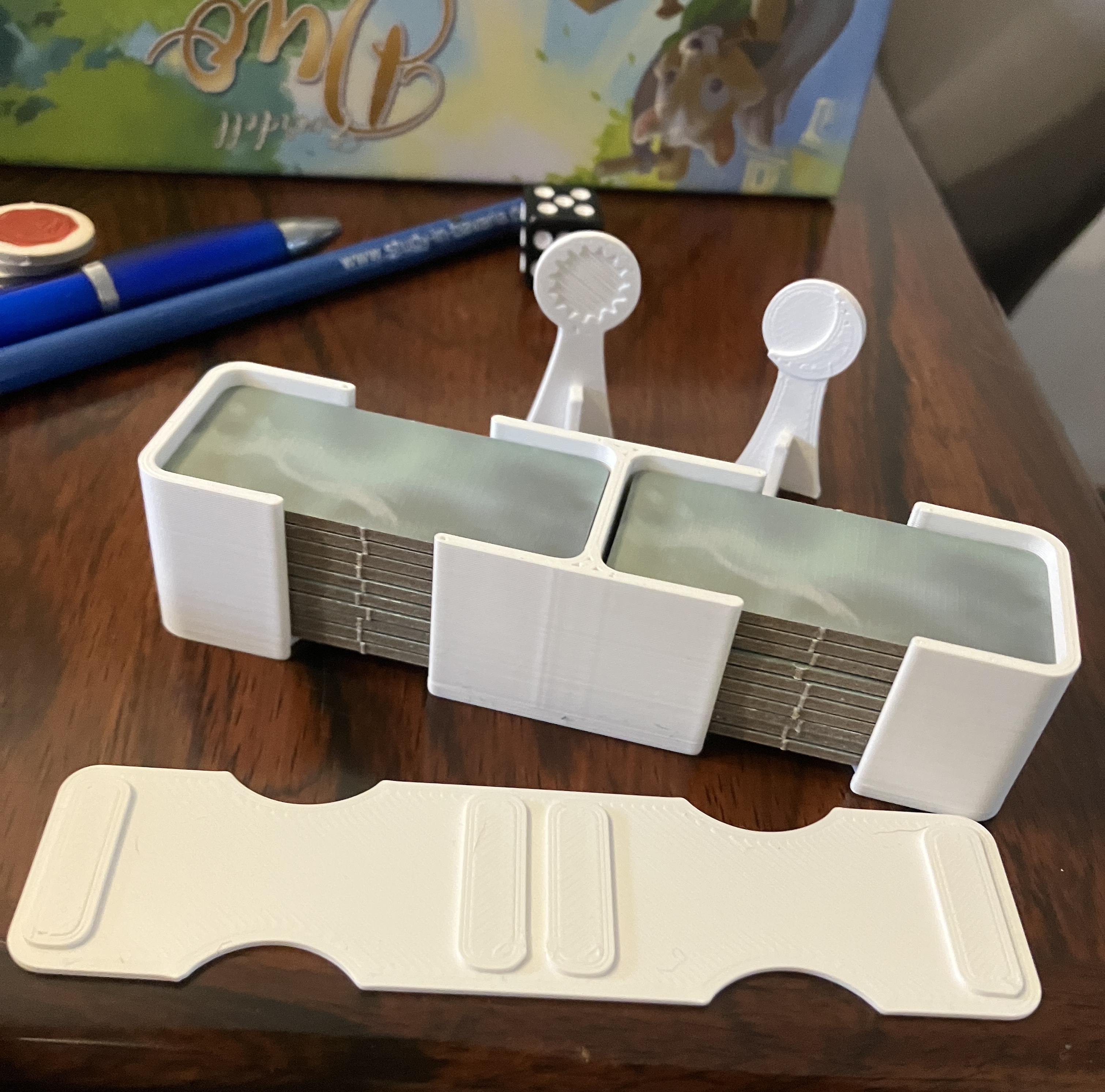 Everdell Duo Sun & Moon standee  (remix) and River holder lid