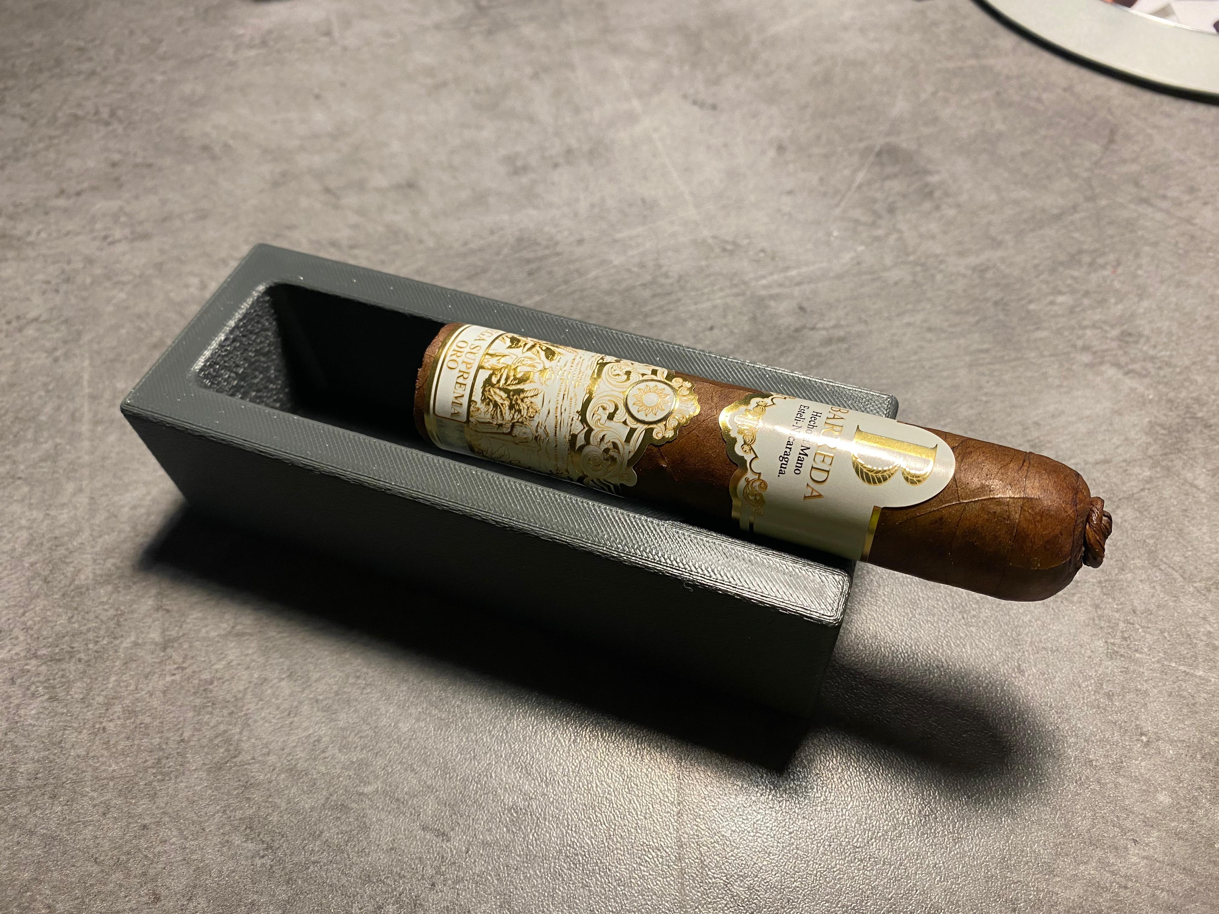 Pure Ashtray — thumbnail 2