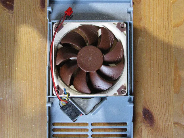 Netzteilabdeckung Neptun 4 plus für 92mm Lüfter / Power supply cover Neptun 4 plus for 92mm fan