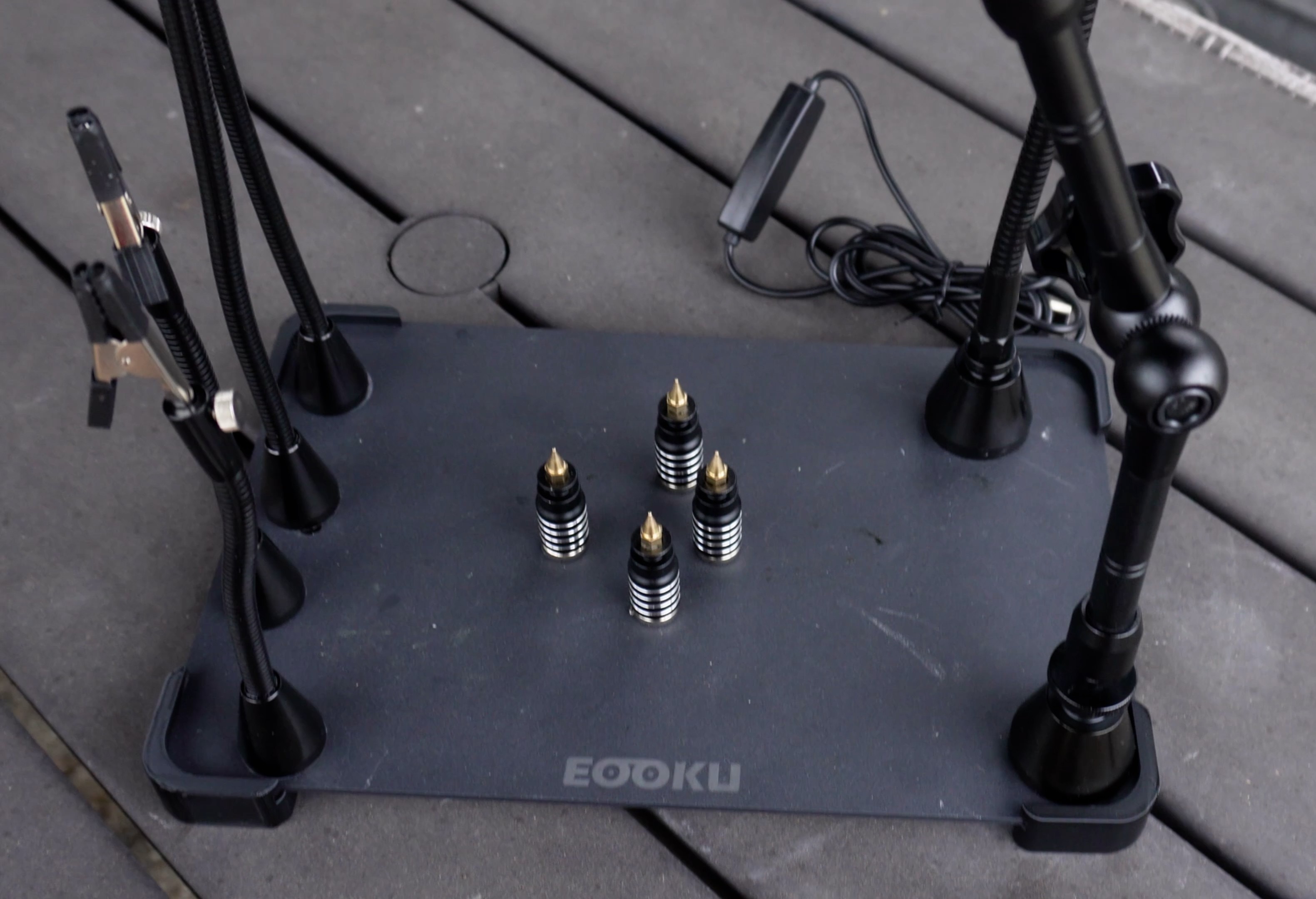 EOOKU Magnetic Helping Hands Base Legs/Risers