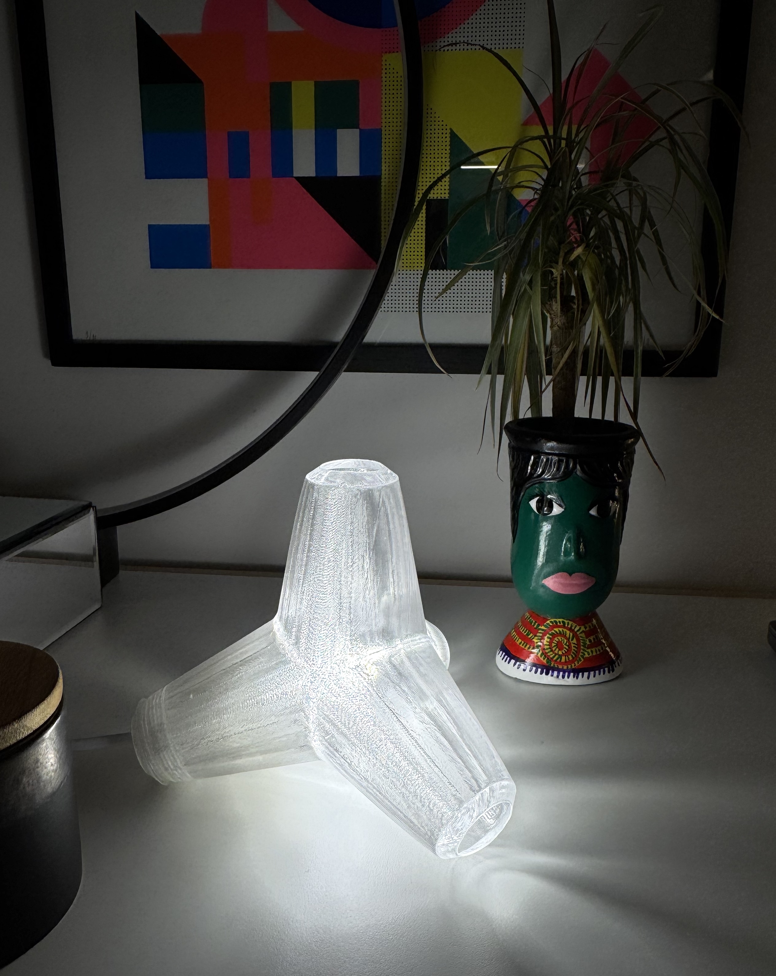 Tetrapod lamp