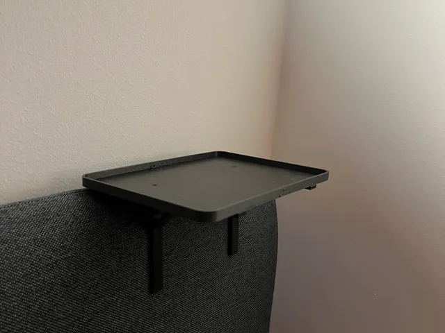 Bed shelf for continental bed