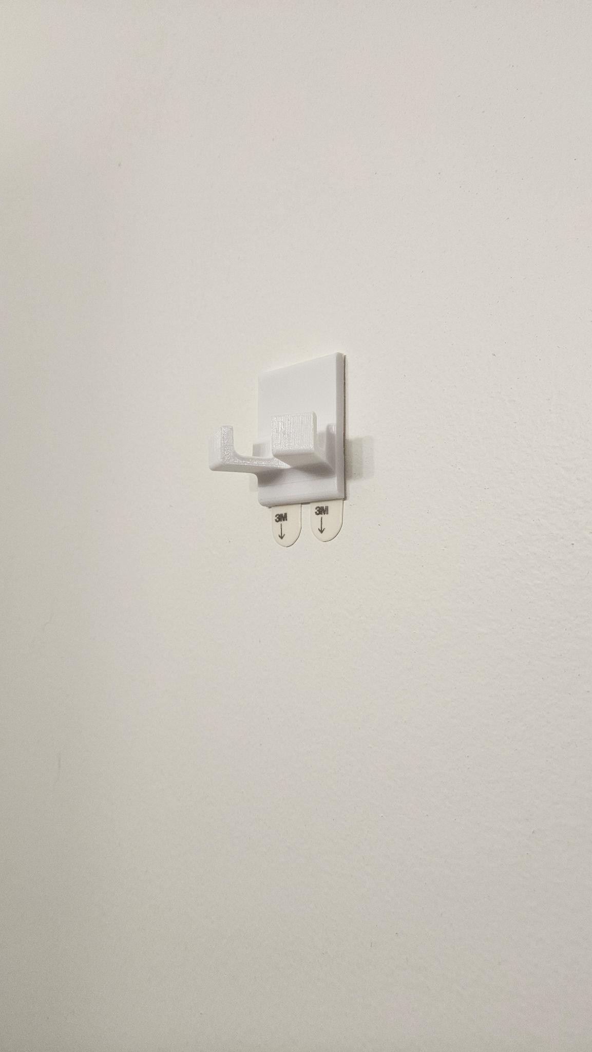 Dual Hook for Towels