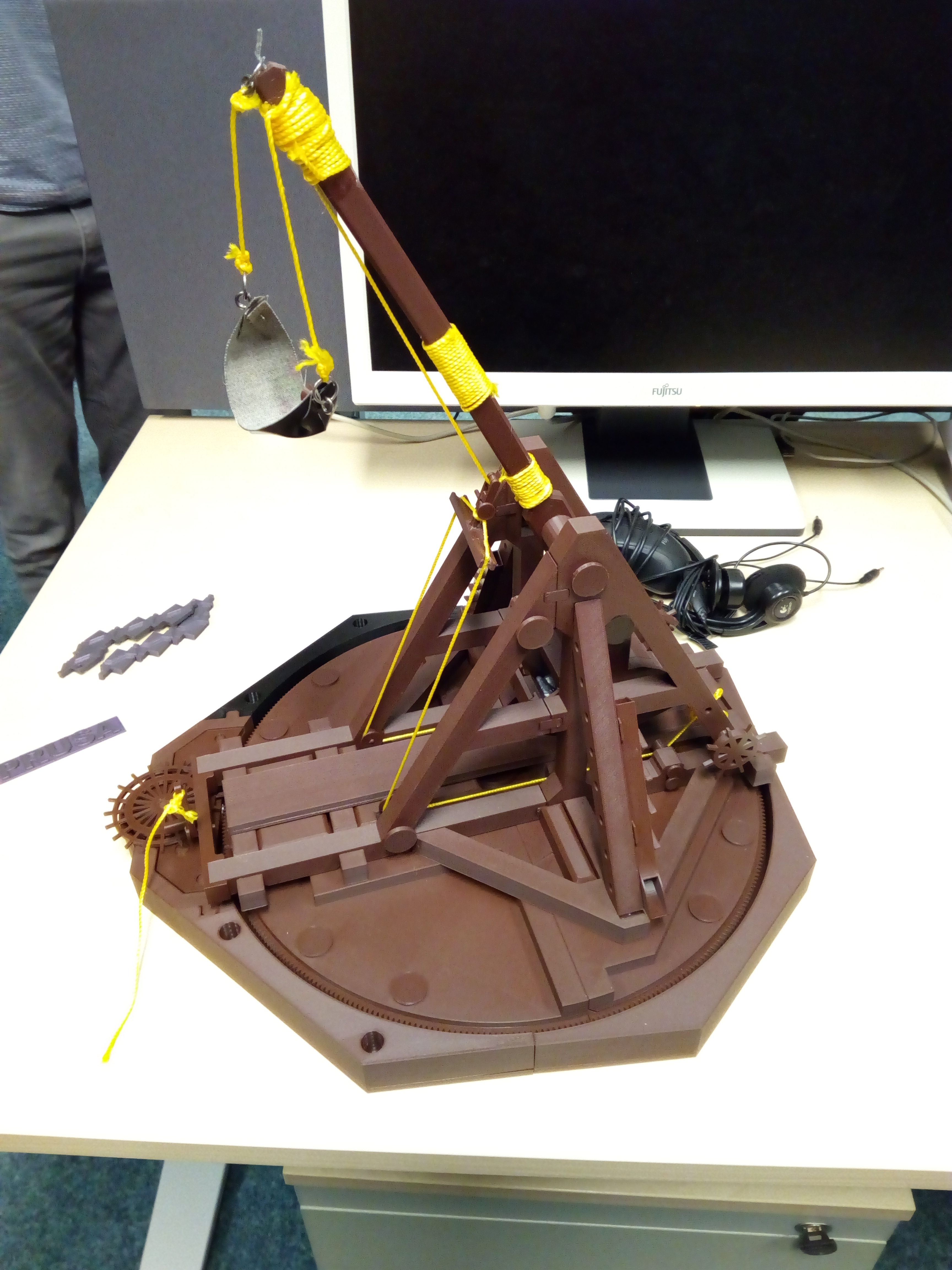 Miniatura 4 do modelo 3D Project Trebuchet