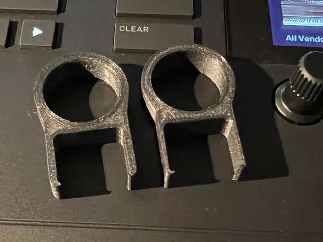 Keycap puller