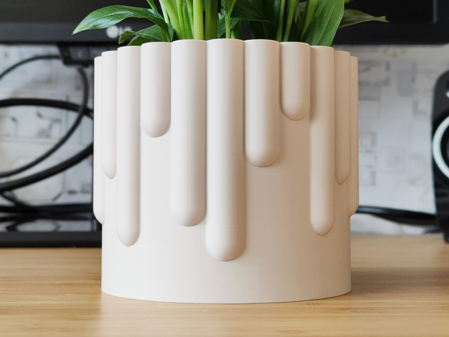 Paint Plant pot and Planter - Vase mode design