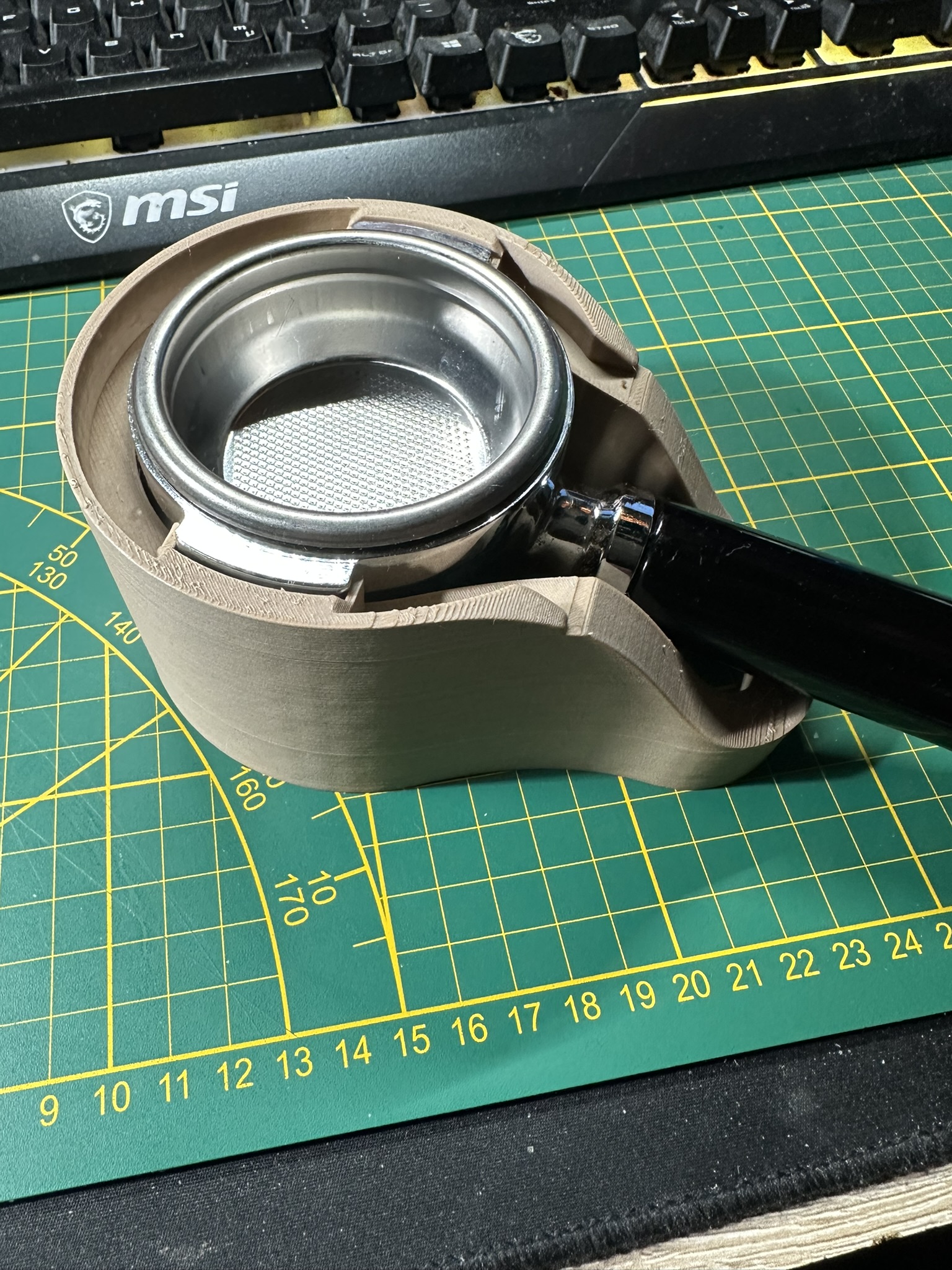 Umikot x BooKoo Coffee Tamping station