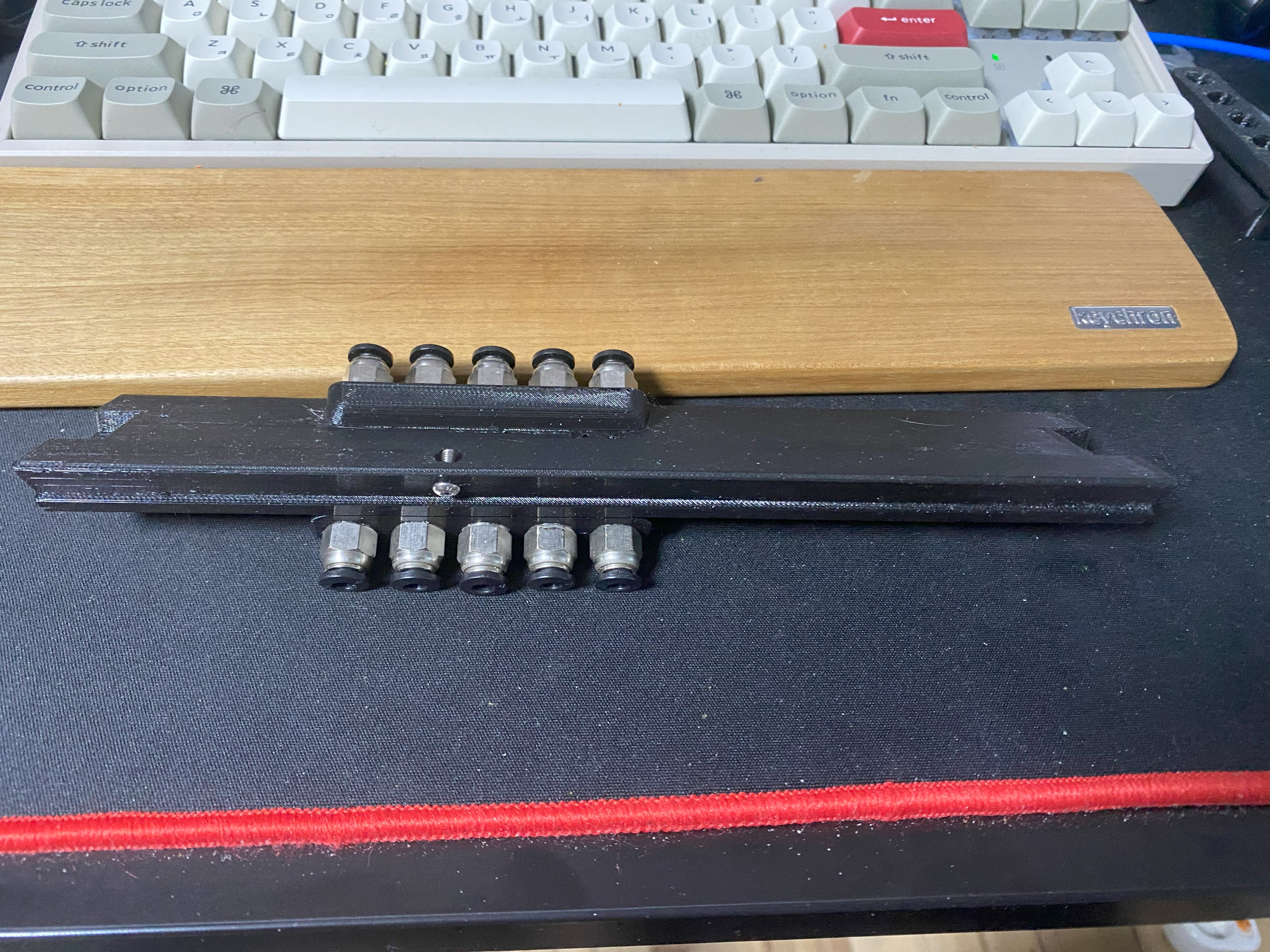 Beam A1 PC10-4 mod. 3D model thumbnail