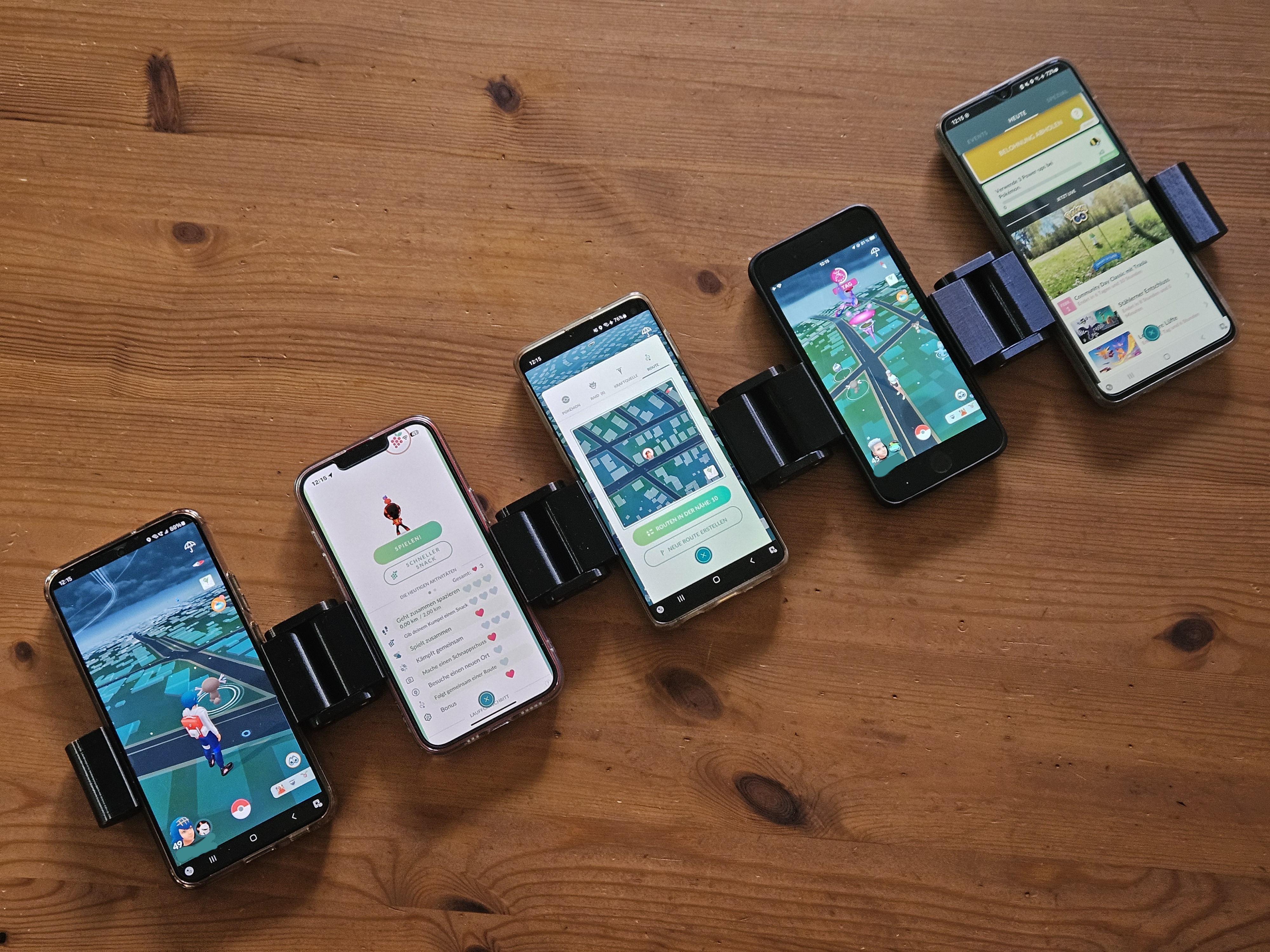 Foldable Phone Array - Pokémon Go