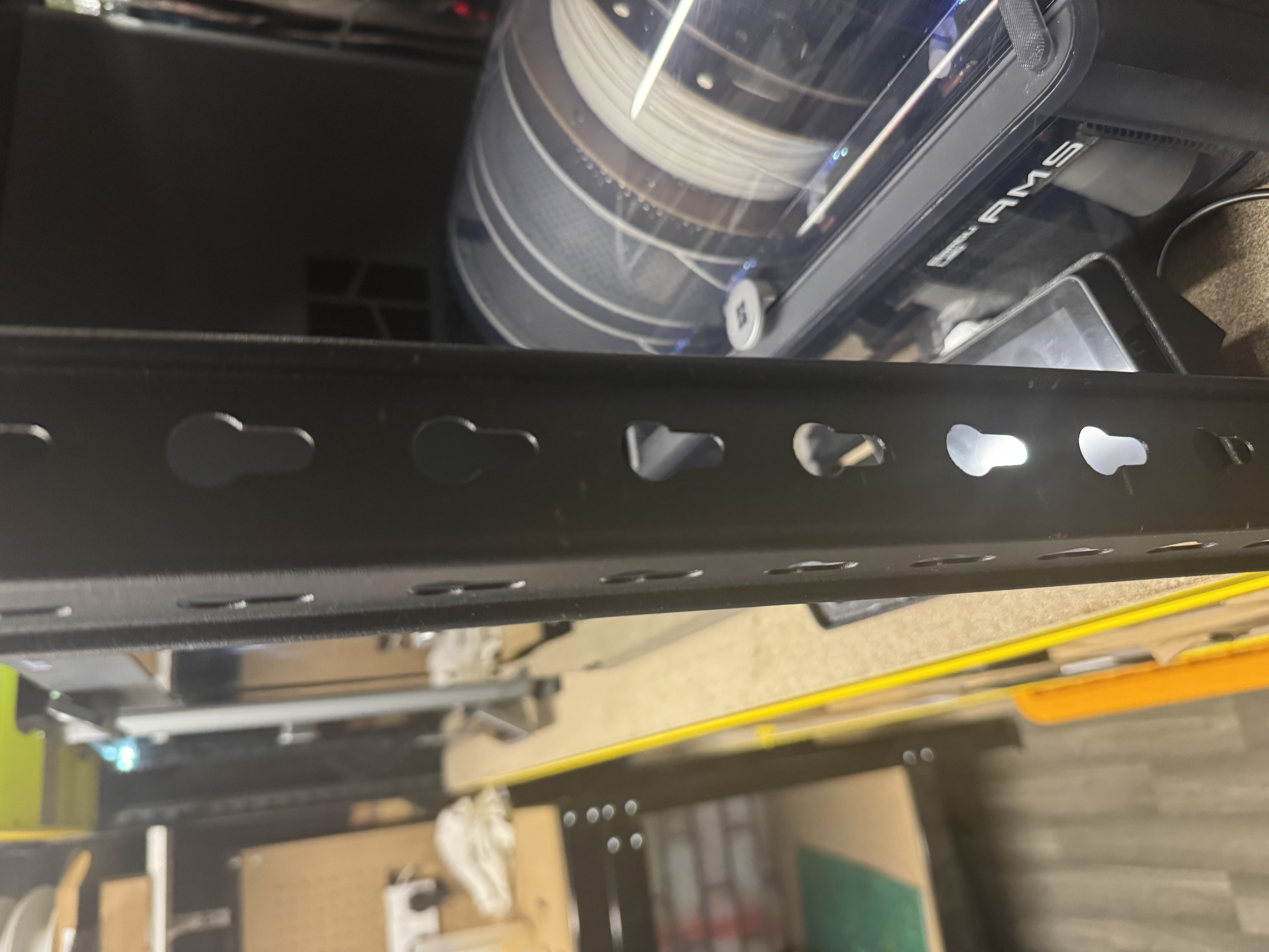 Snips hook for pallet racking — thumbnail 3