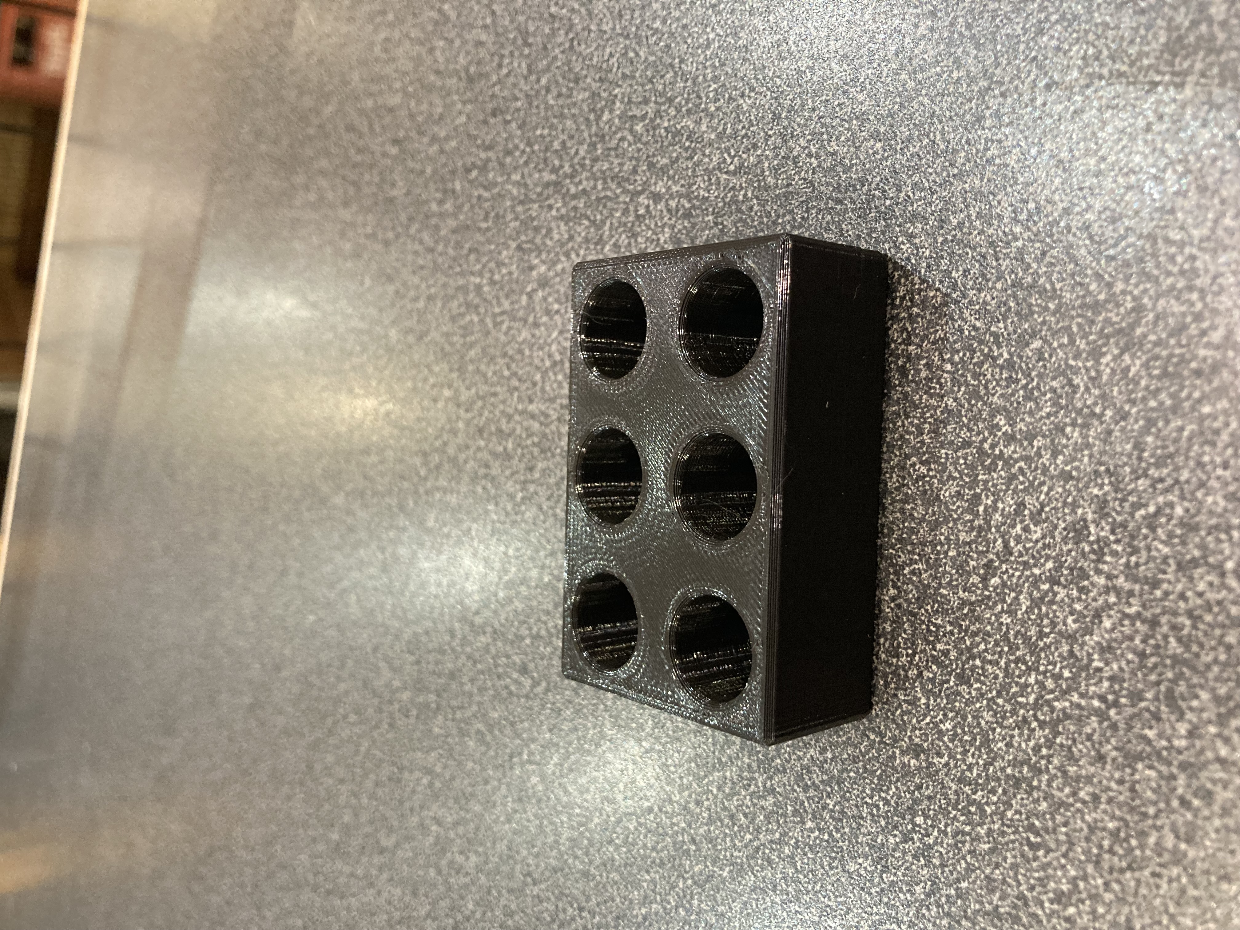 Miniatura 2 do modelo 3D Cologne Sample Holder