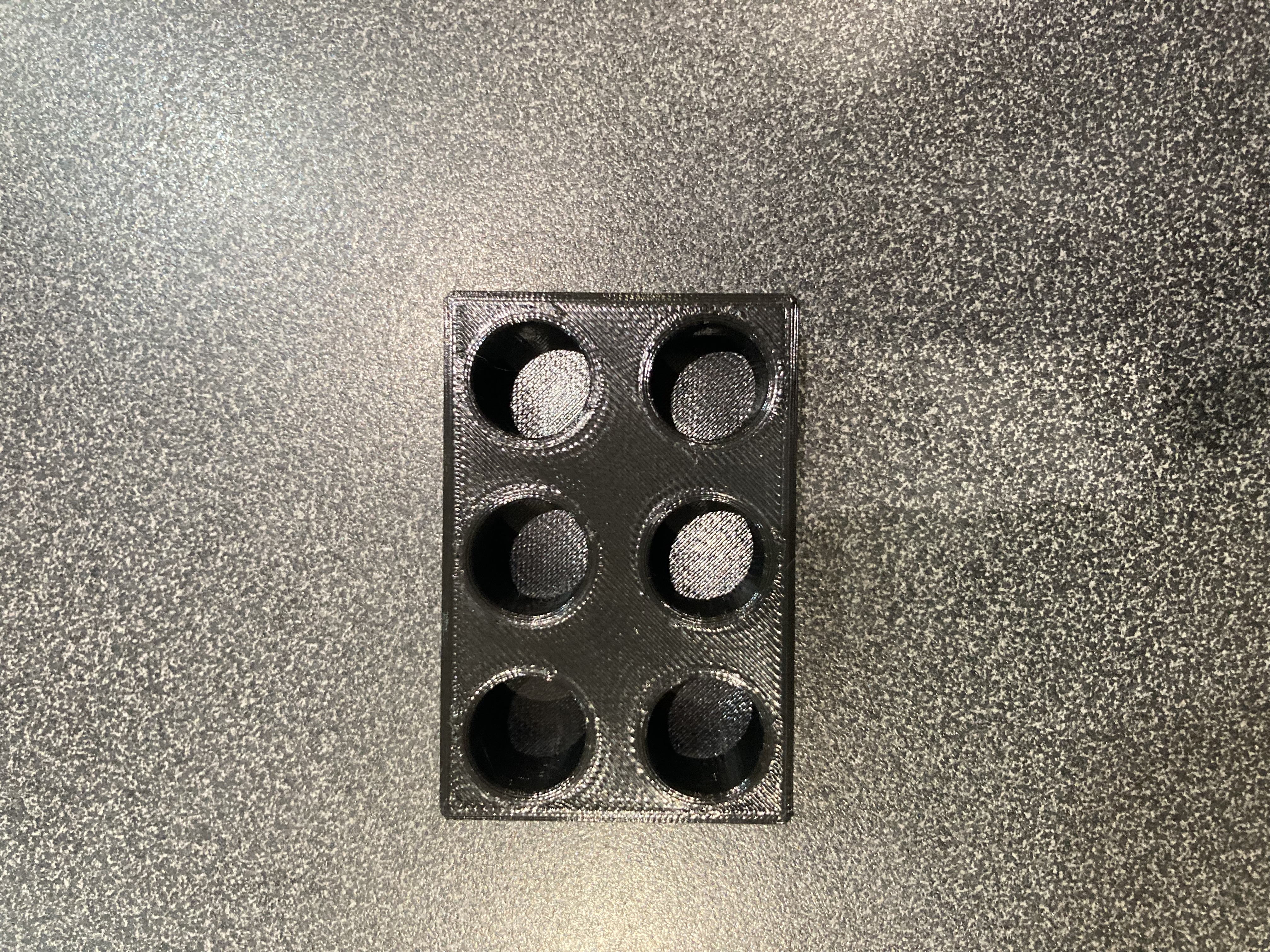 Miniatura 3 do modelo 3D Cologne Sample Holder