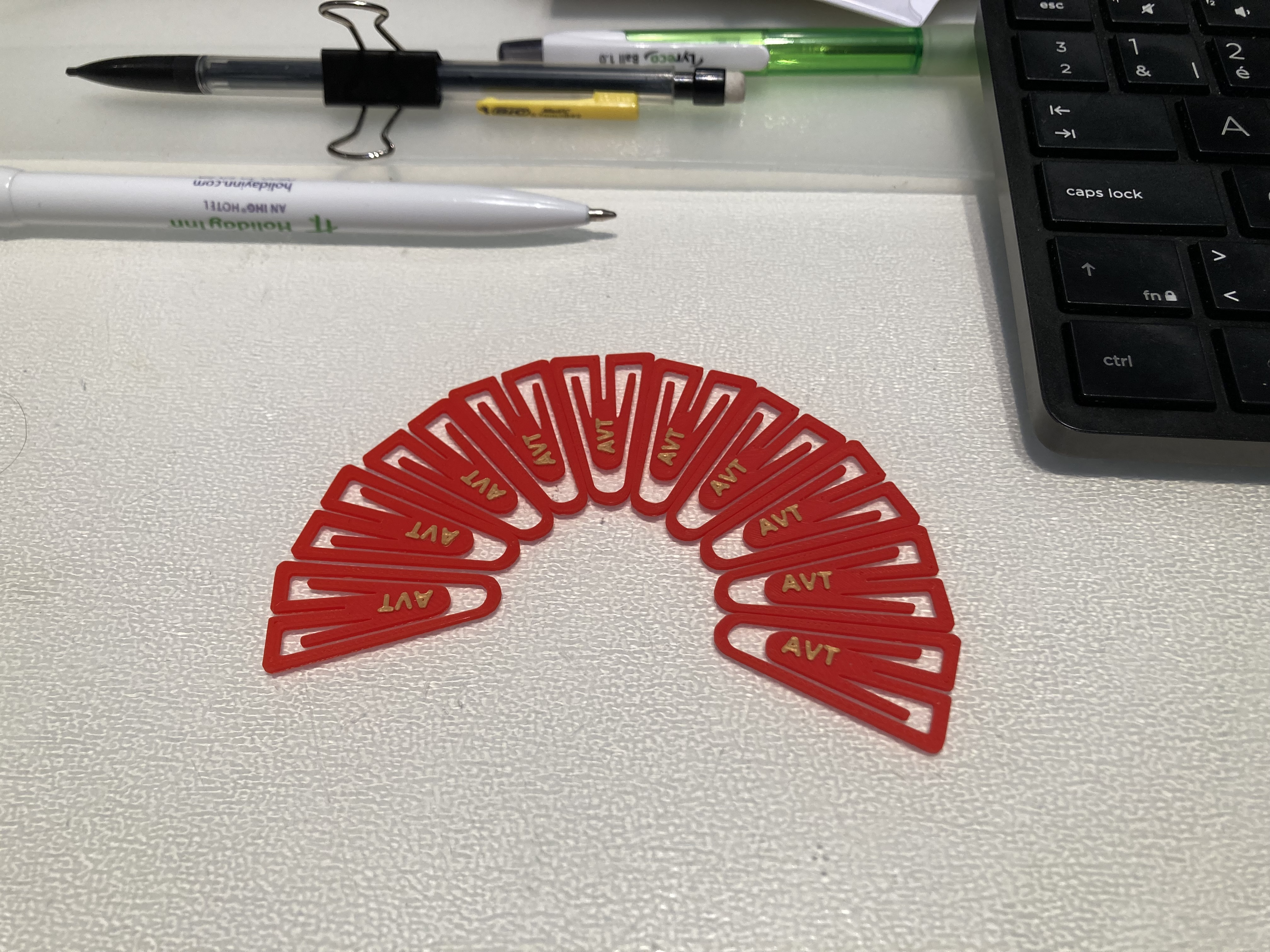 Customise your paperclip (10 for 4 grams!)