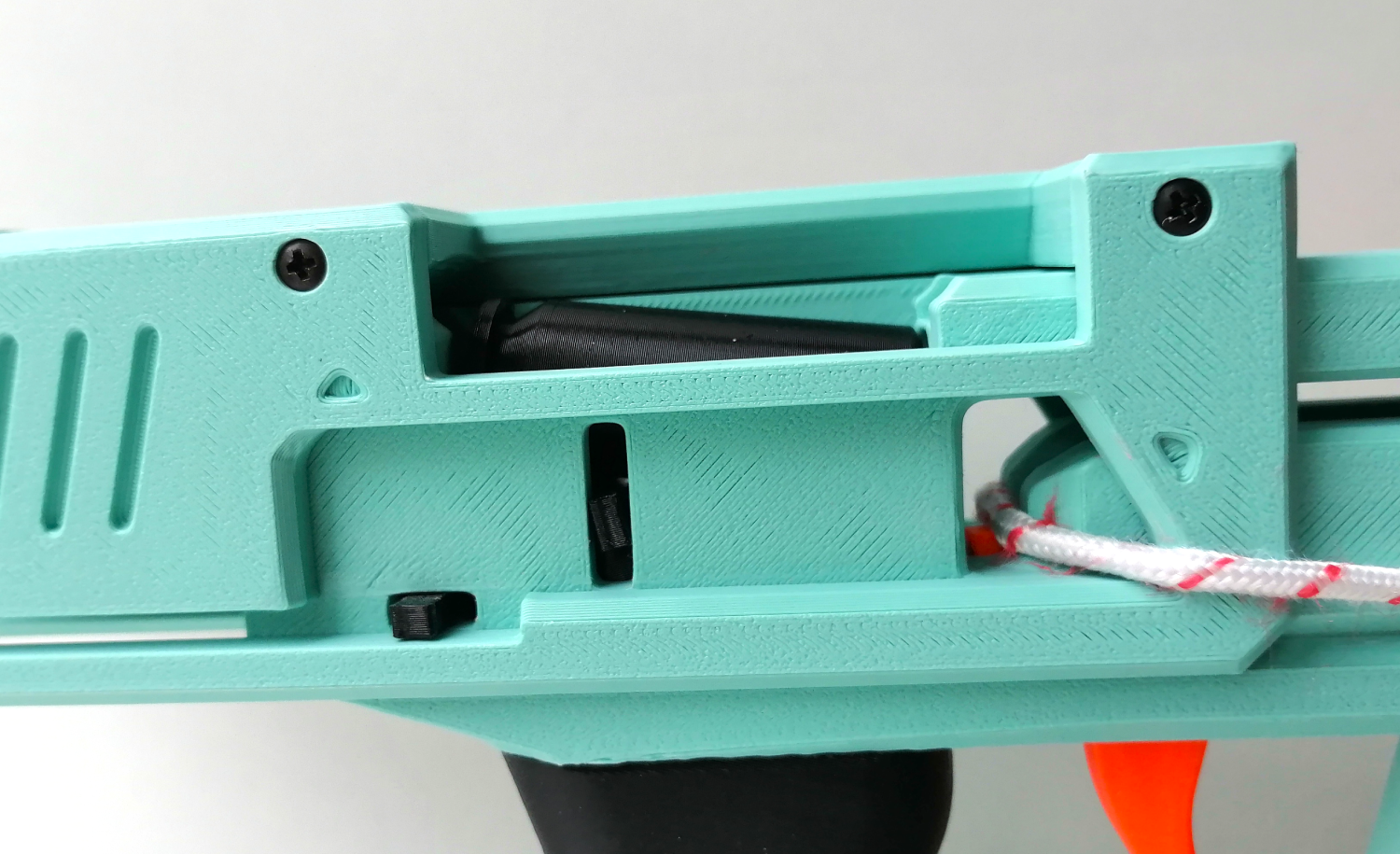 Miniatura 5 do modelo 3D SKLEP mk1_Shell ejecting Nerf string blaster