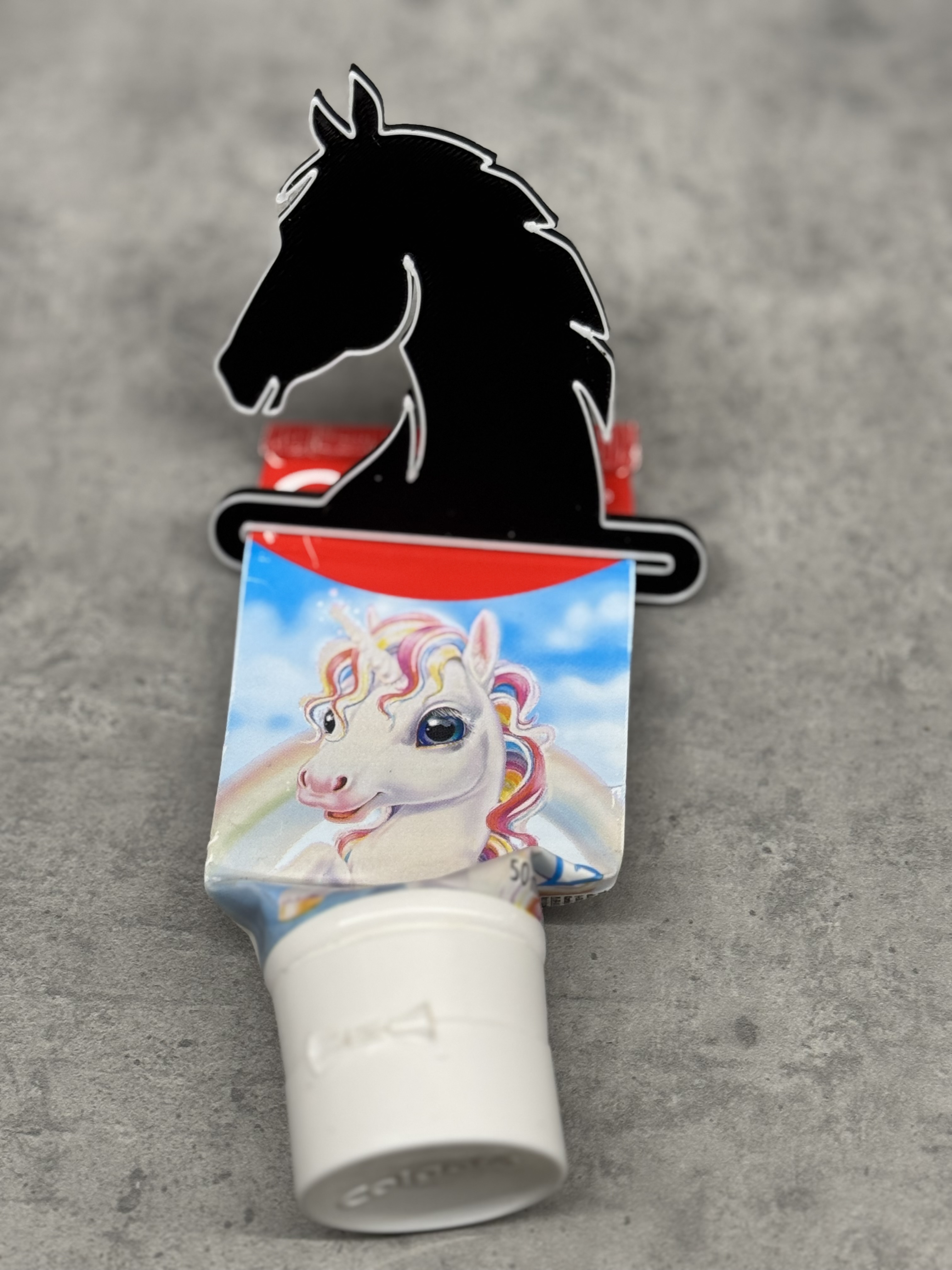 Horse tooth paste squeezer