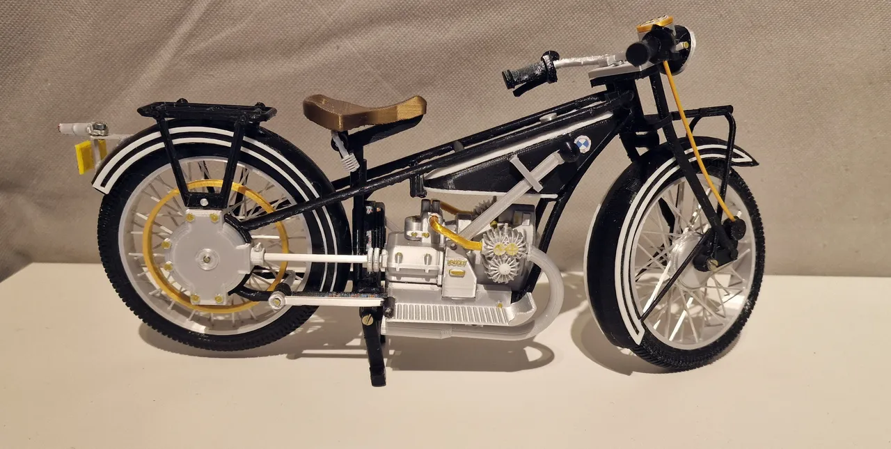 BMW R32 motorcycle year 1925 scale 1:6,5 Designer Ed van der
