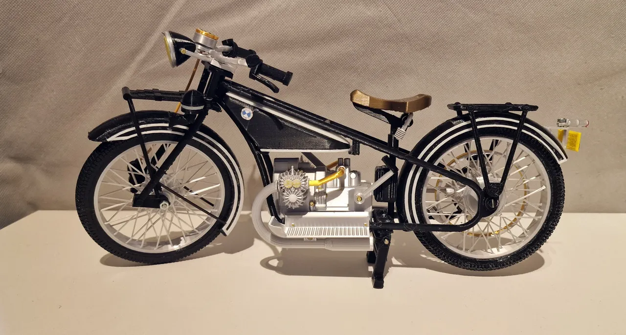 BMW R32 motorcycle year 1925 scale 1:6,5 Designer Ed van der