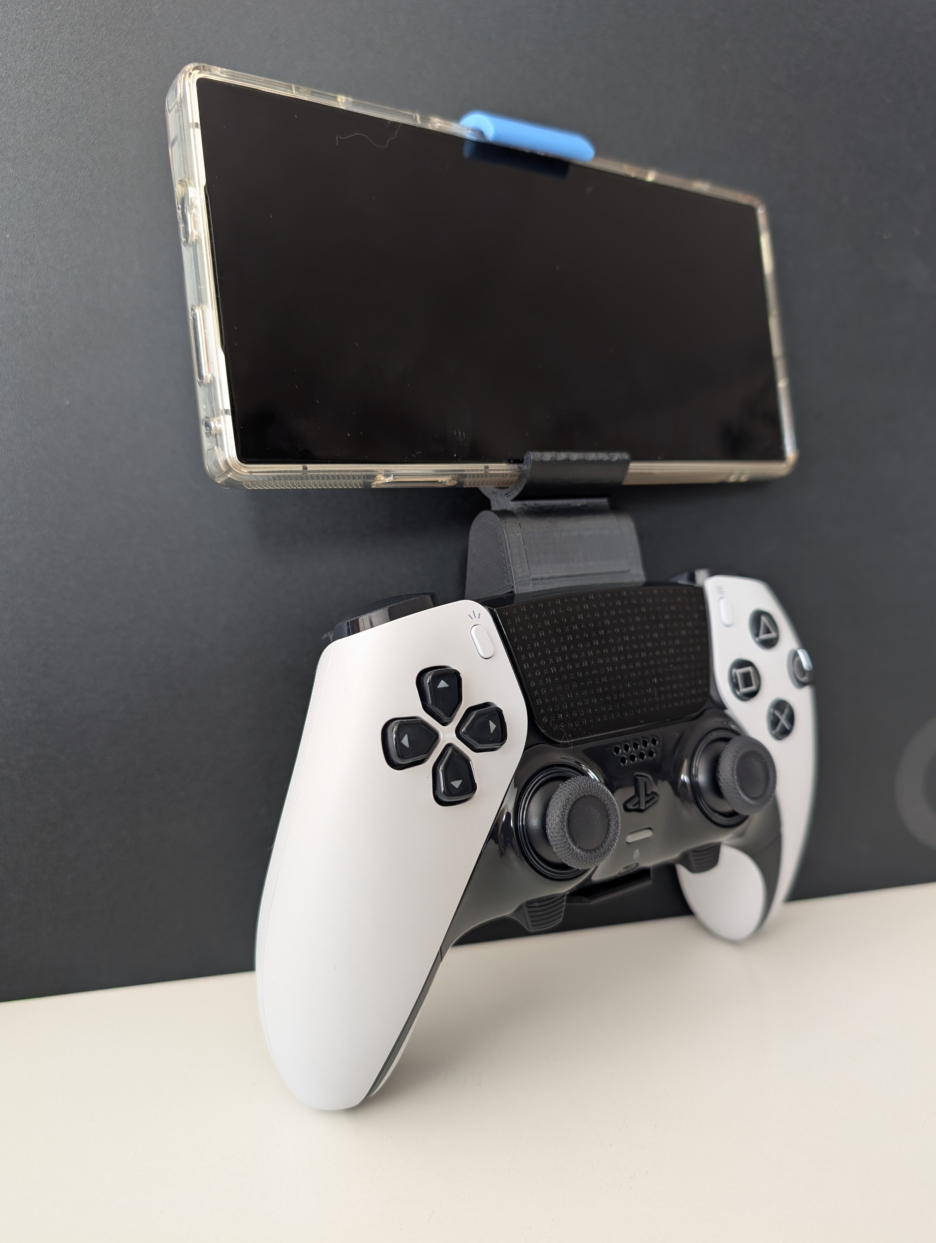 Playstation 5 Dualsense Edge Phone Holder 3D model thumbnail