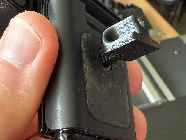 Camera Mount Screw 1/4-20 - flat v2