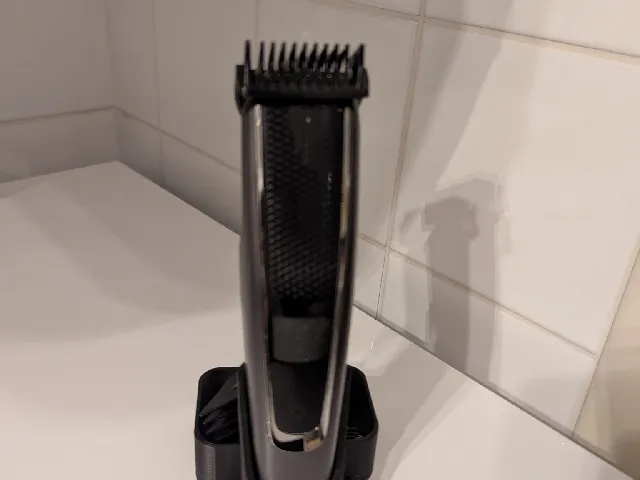 Philips Series 5000 (BT5502) Beard Trimmer Holder with Tray