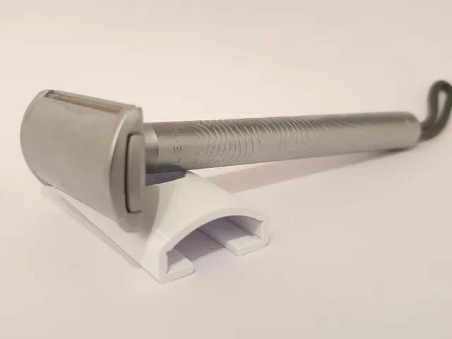 Schutzabdeckung für einen Rasierhobel von Fa. Mühle