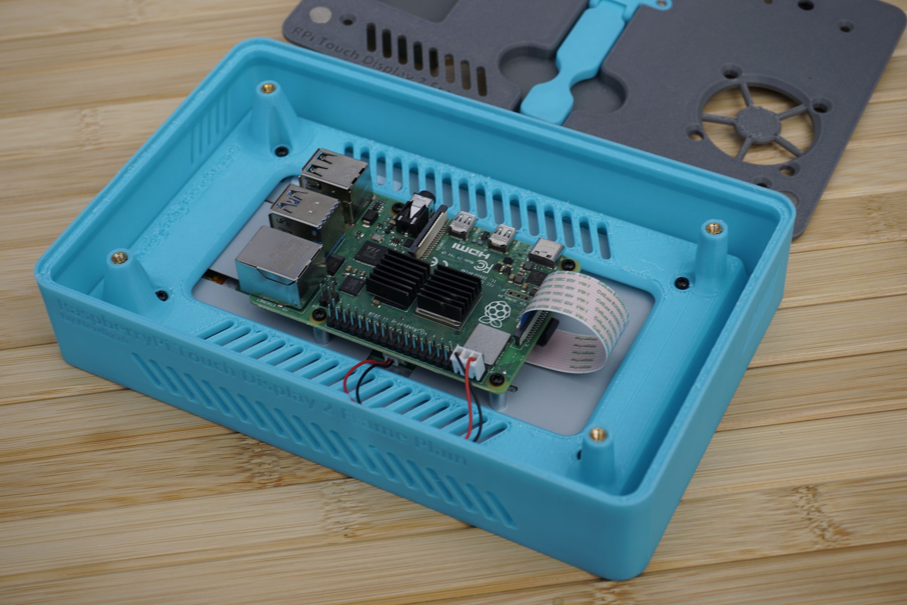 Raspberry Pi 7" Touch Display 2 Frame for RaspberryPi 4 - Horizontal by Nerdiy.de — miniatura 2