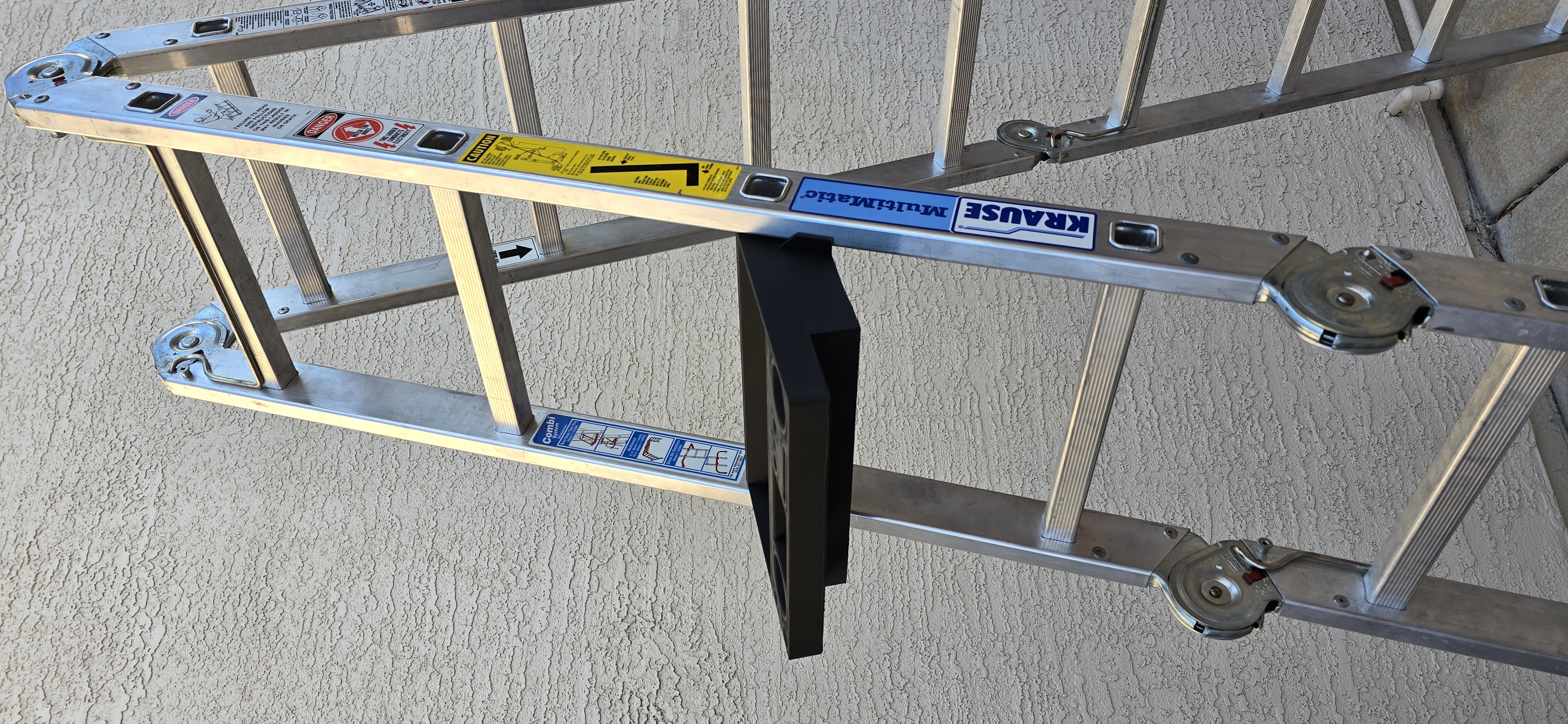 Tool holder for Krause folding ladder