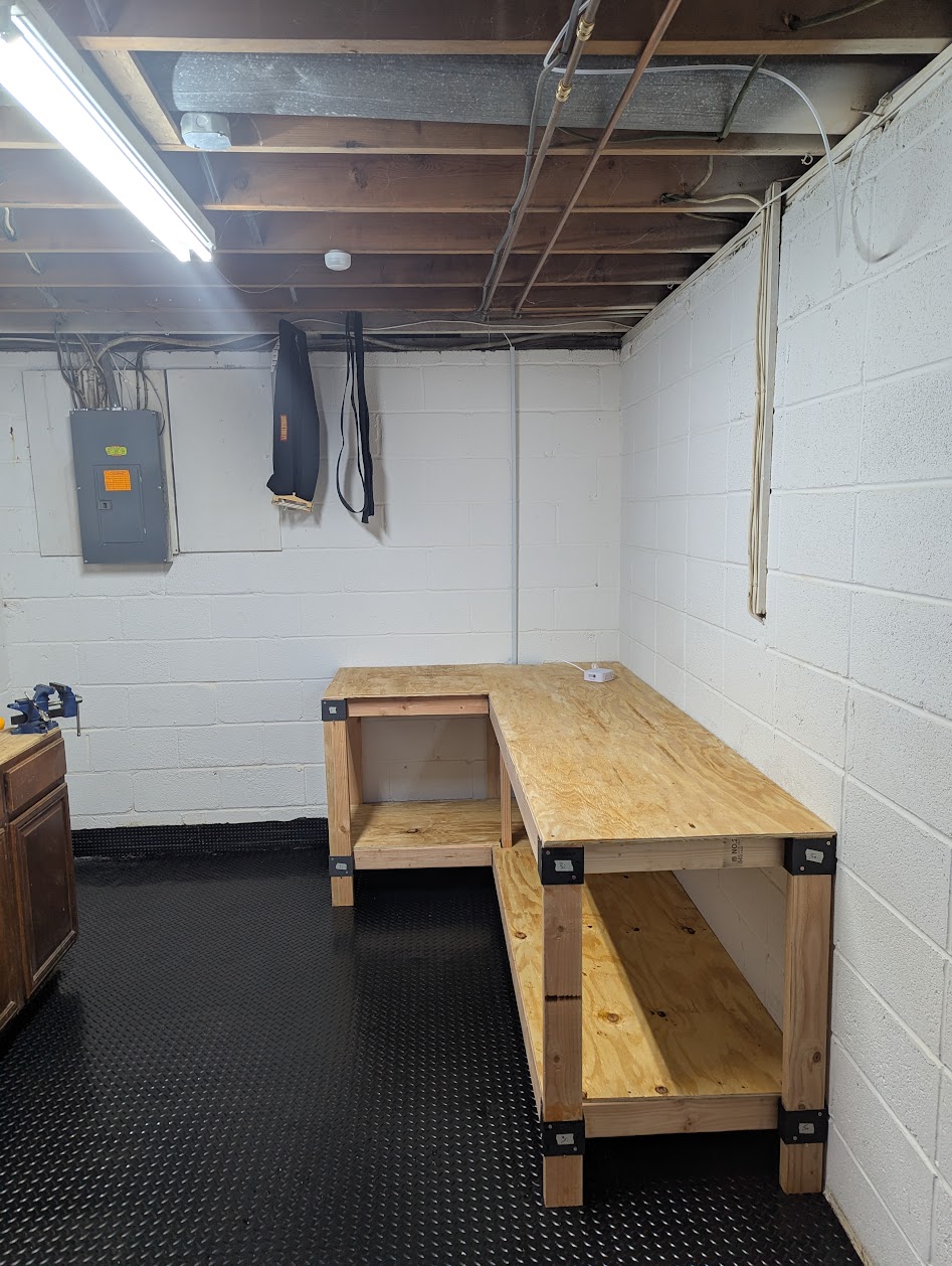 Custom L-Shaped 2x4 Workbench