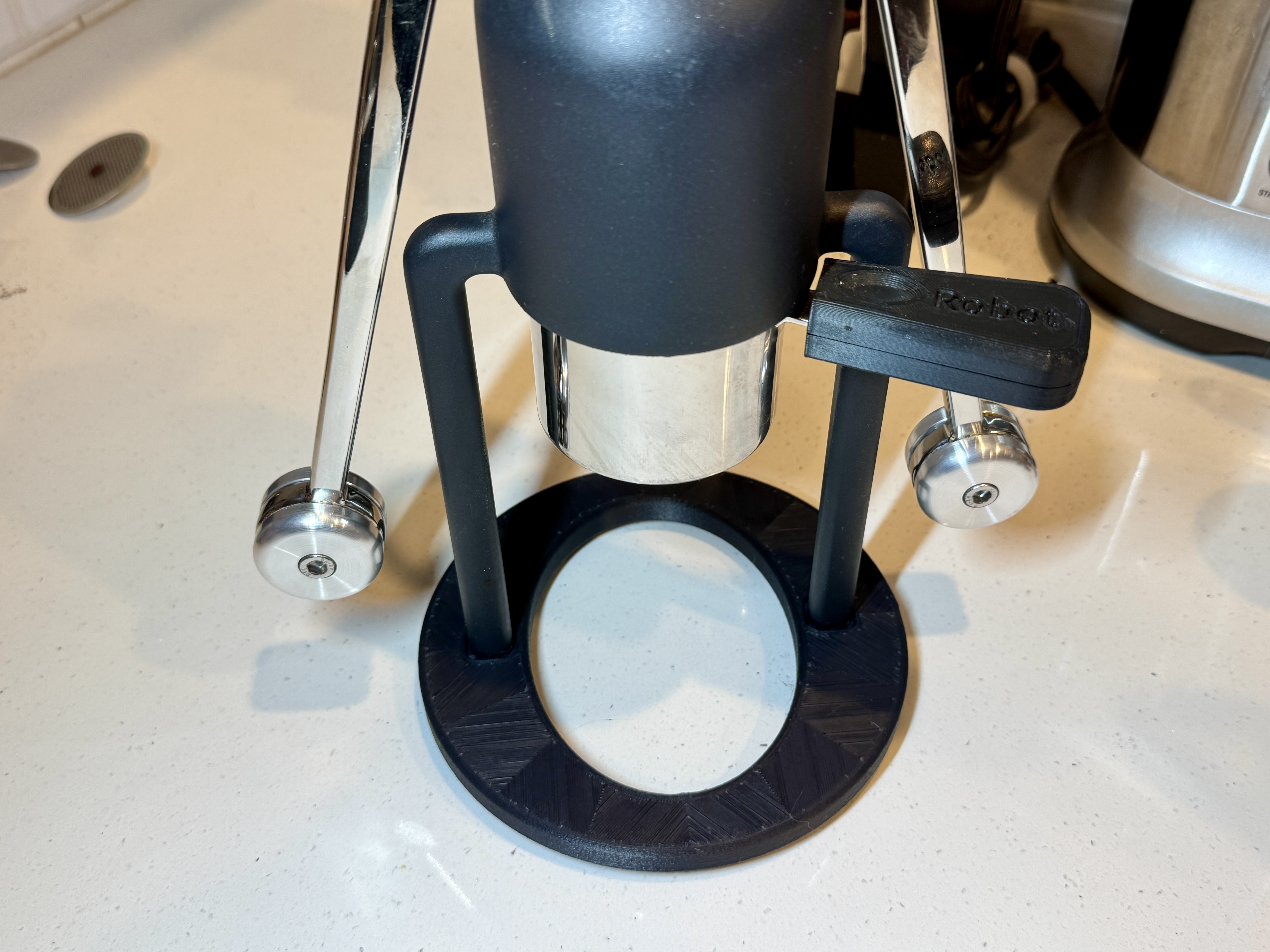 Cafelat Robot open base