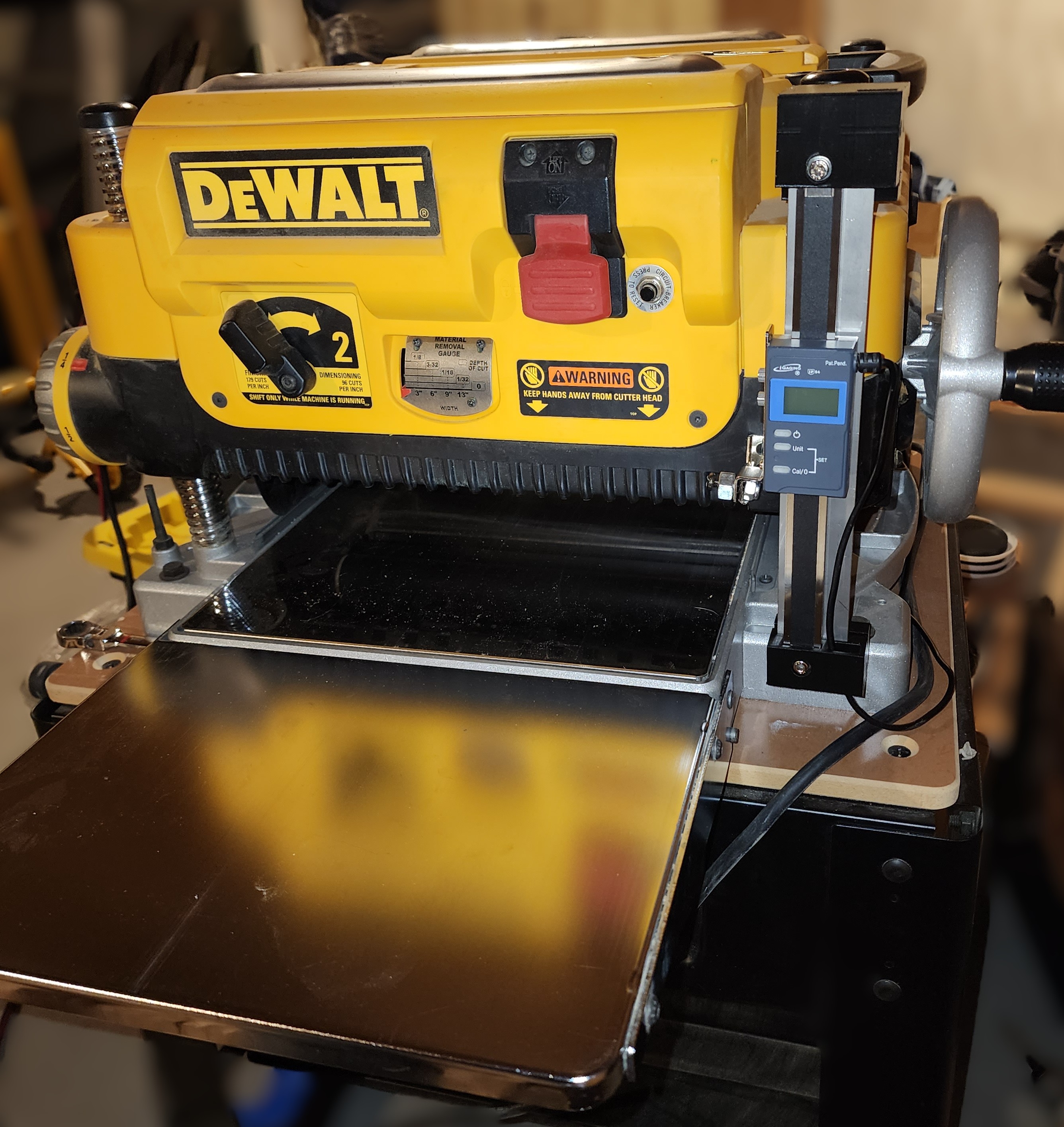 IGaging IP54 Planer Digital Readout Mount