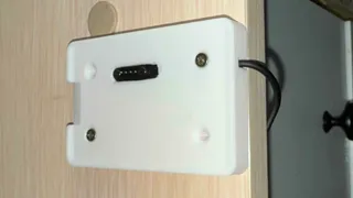 Sensecap T1000-E charging mount