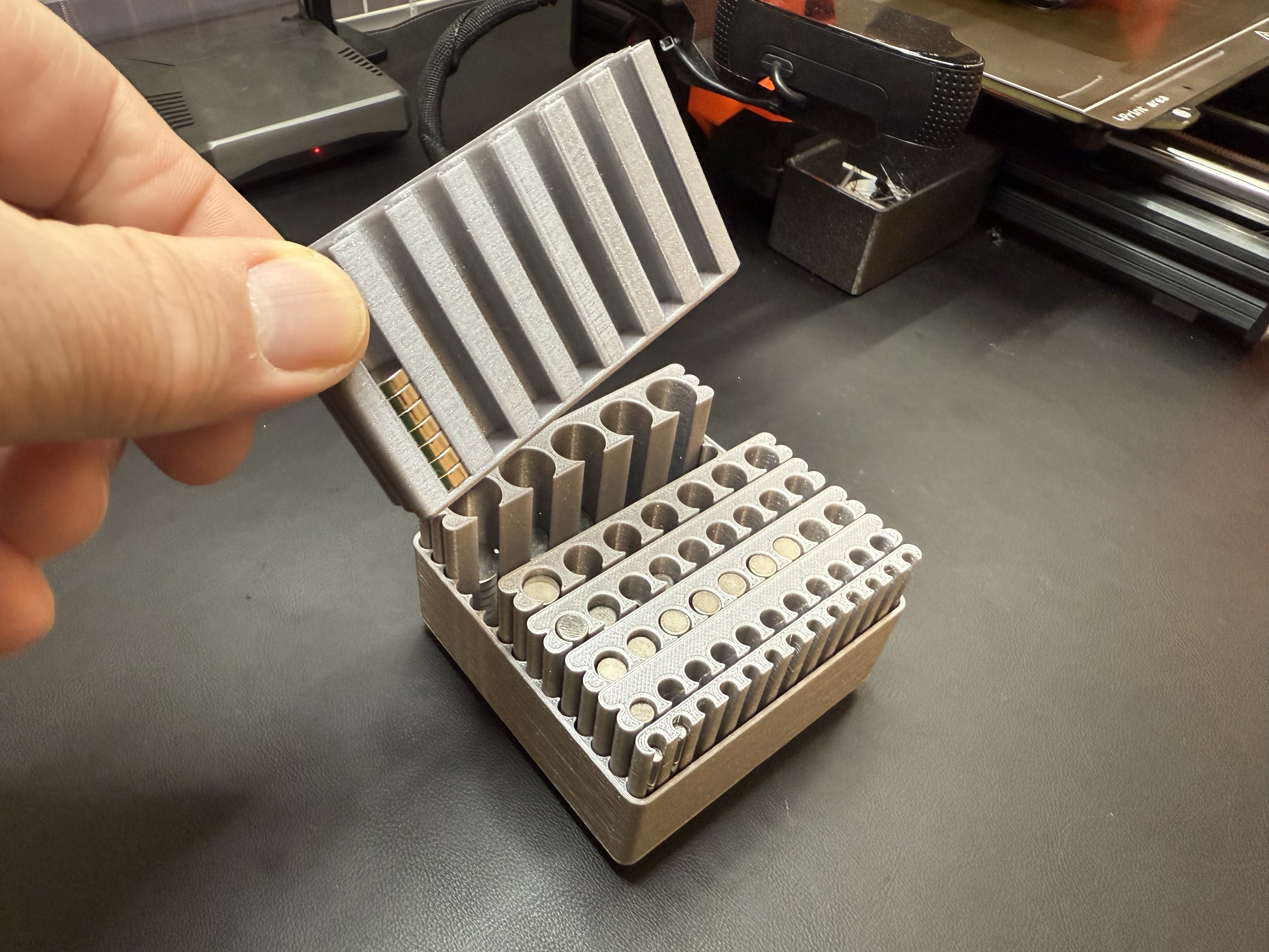 Miniatura 2 do modelo 3D Gridfinity Modular Magnet Storage System