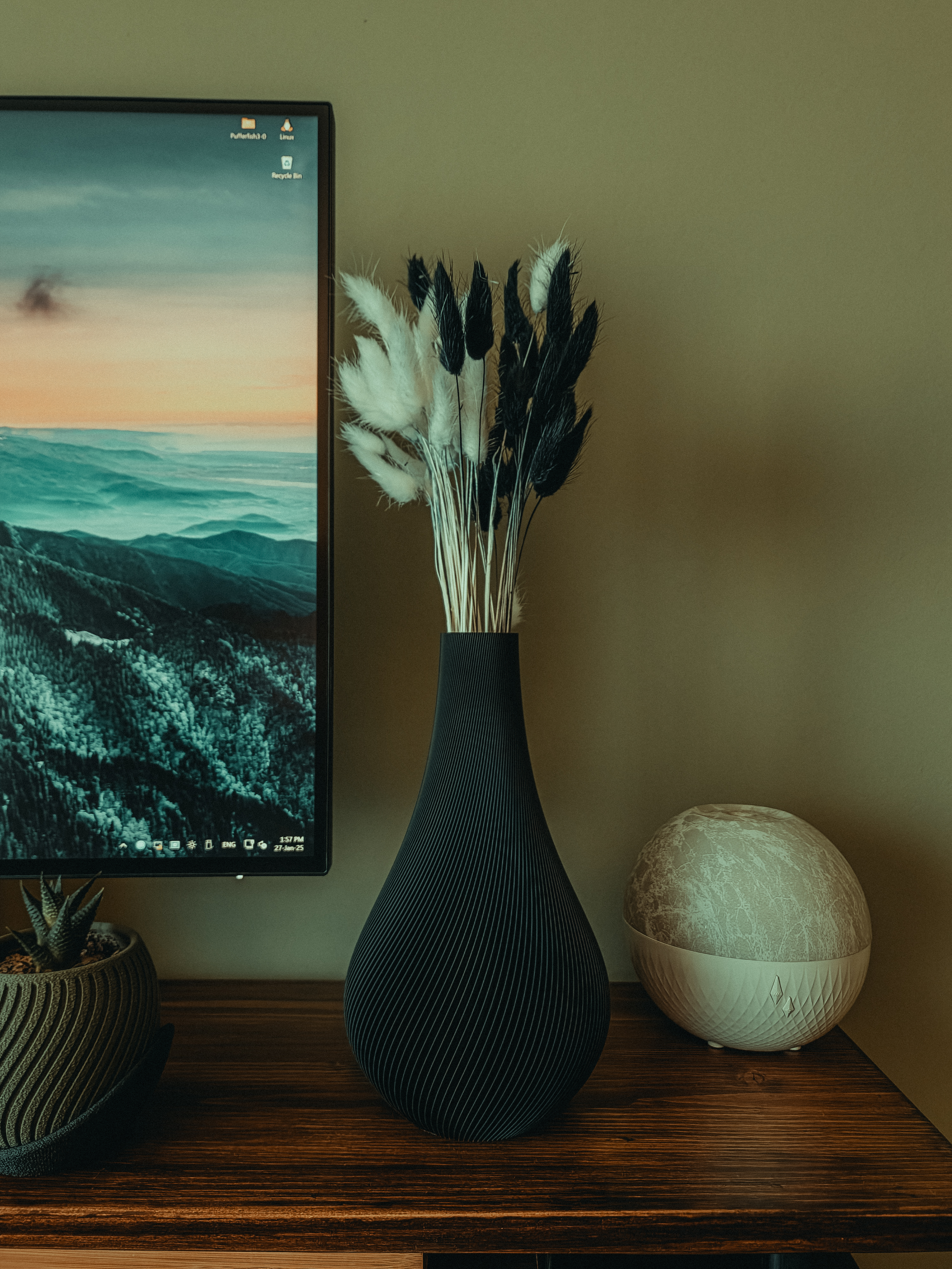 Elegant Bloom Flower Vase — miniatura 3
