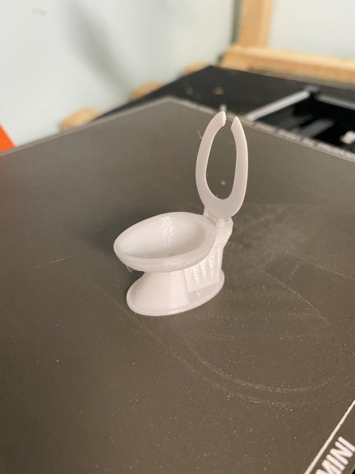 1/18 scale Commercial Toilet