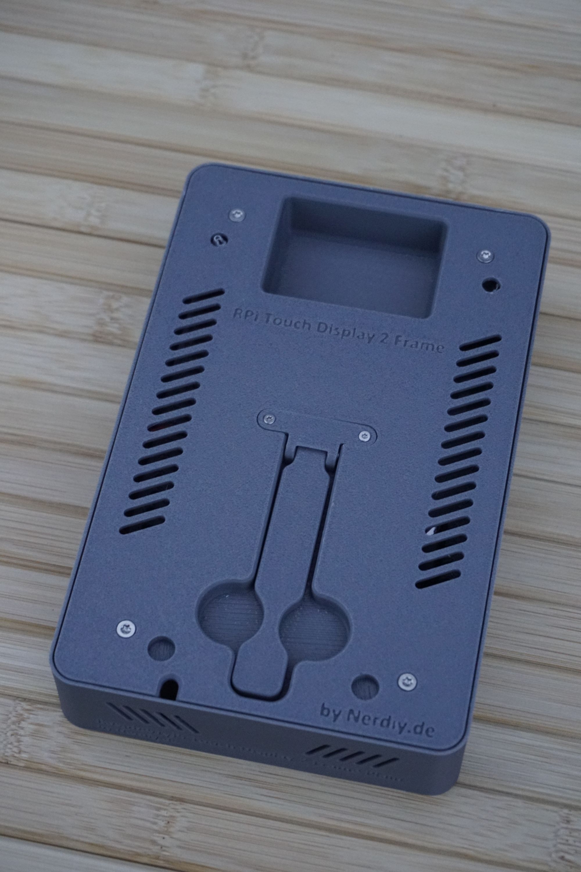 Raspberry Pi 7" Touch Display 2 Frame for RaspberryPi 4 - Vertical by Nerdiy.de — miniatura 10
