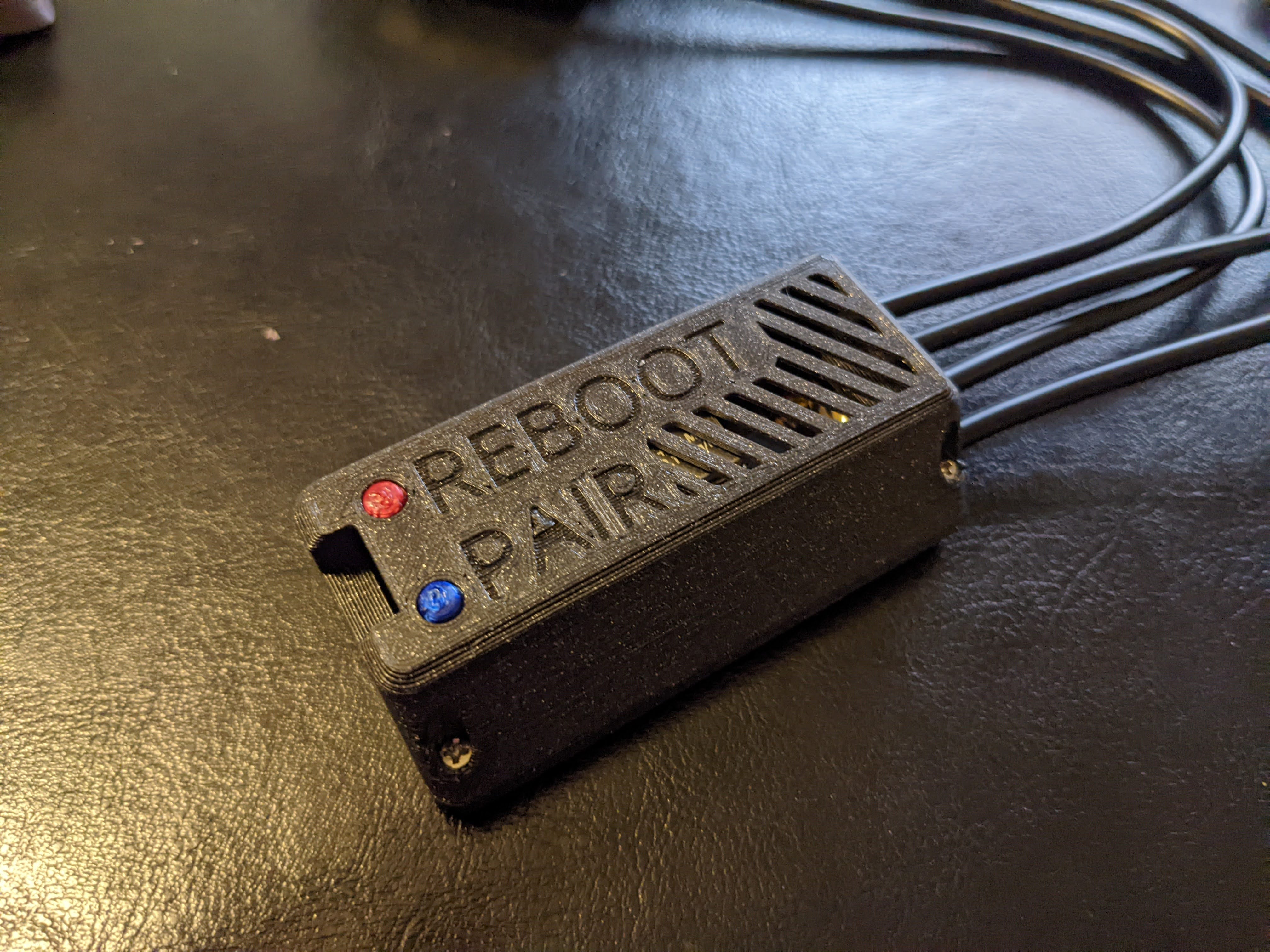 BlueRetro Bluetooth Controller Adapter Case — miniatura 3