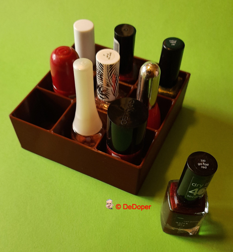 Nail polish tray with 9 compartments