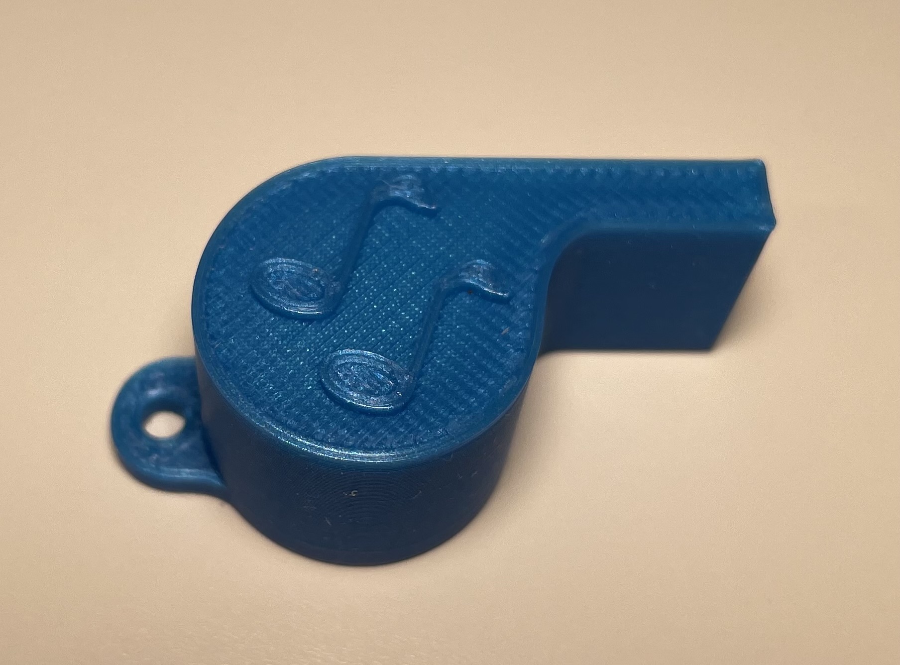 Whistle with lug (loop)